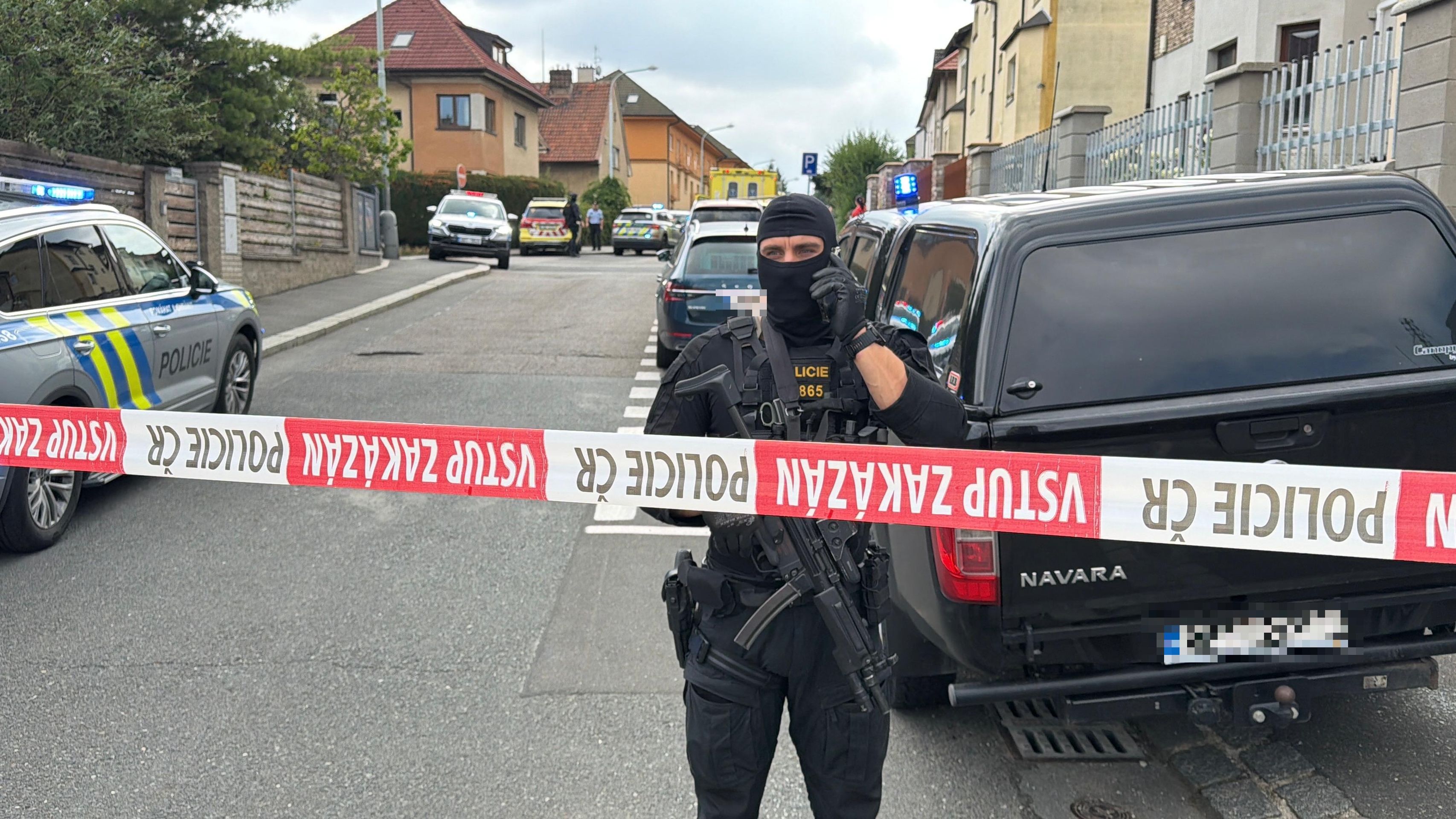Policejní zásah na Praze 10 - Policejní zásah na Praze 10 (4/5)