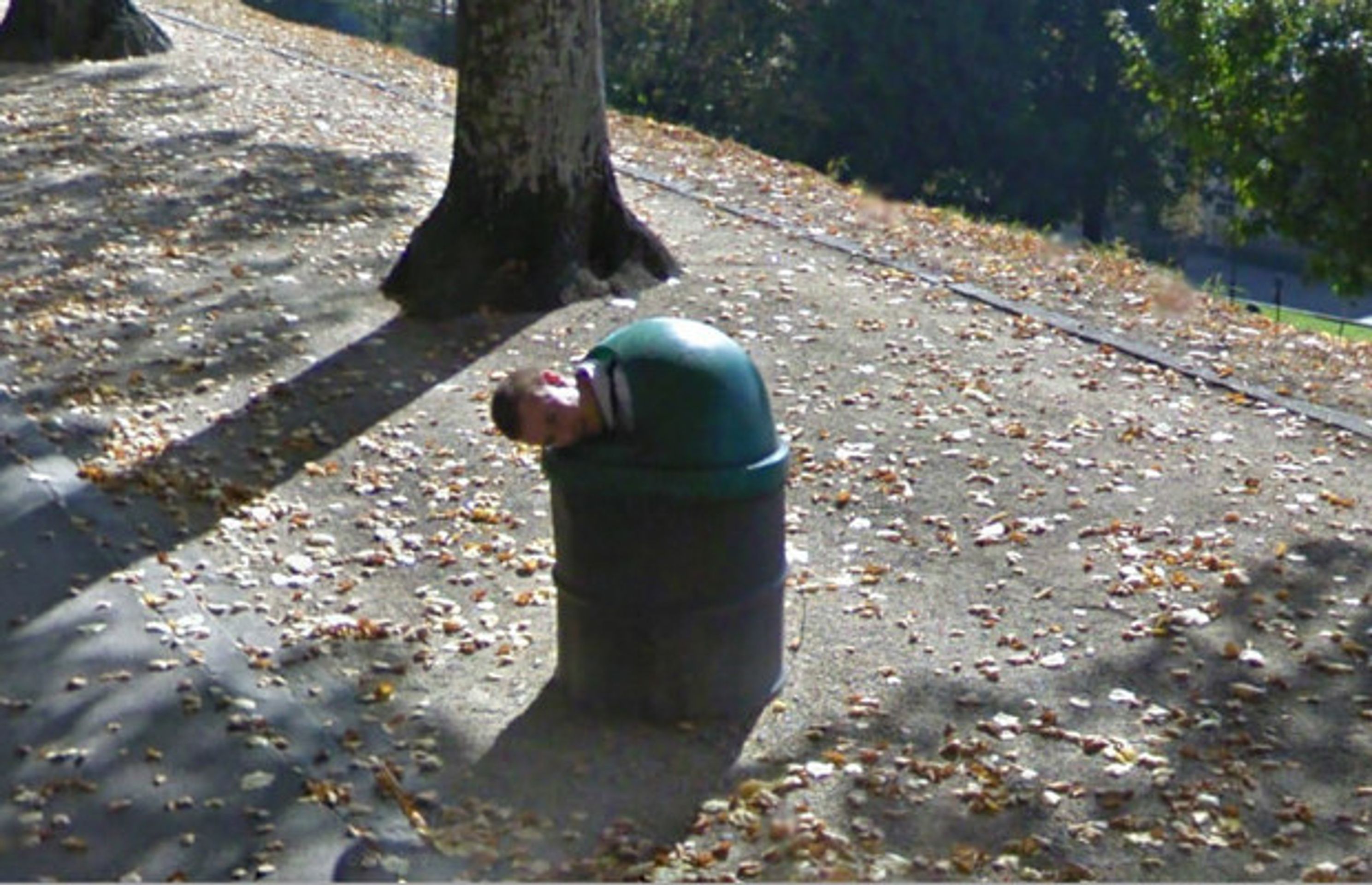 Fotky z Google Street View - 13 - Fotky z Google Street View (8/20)