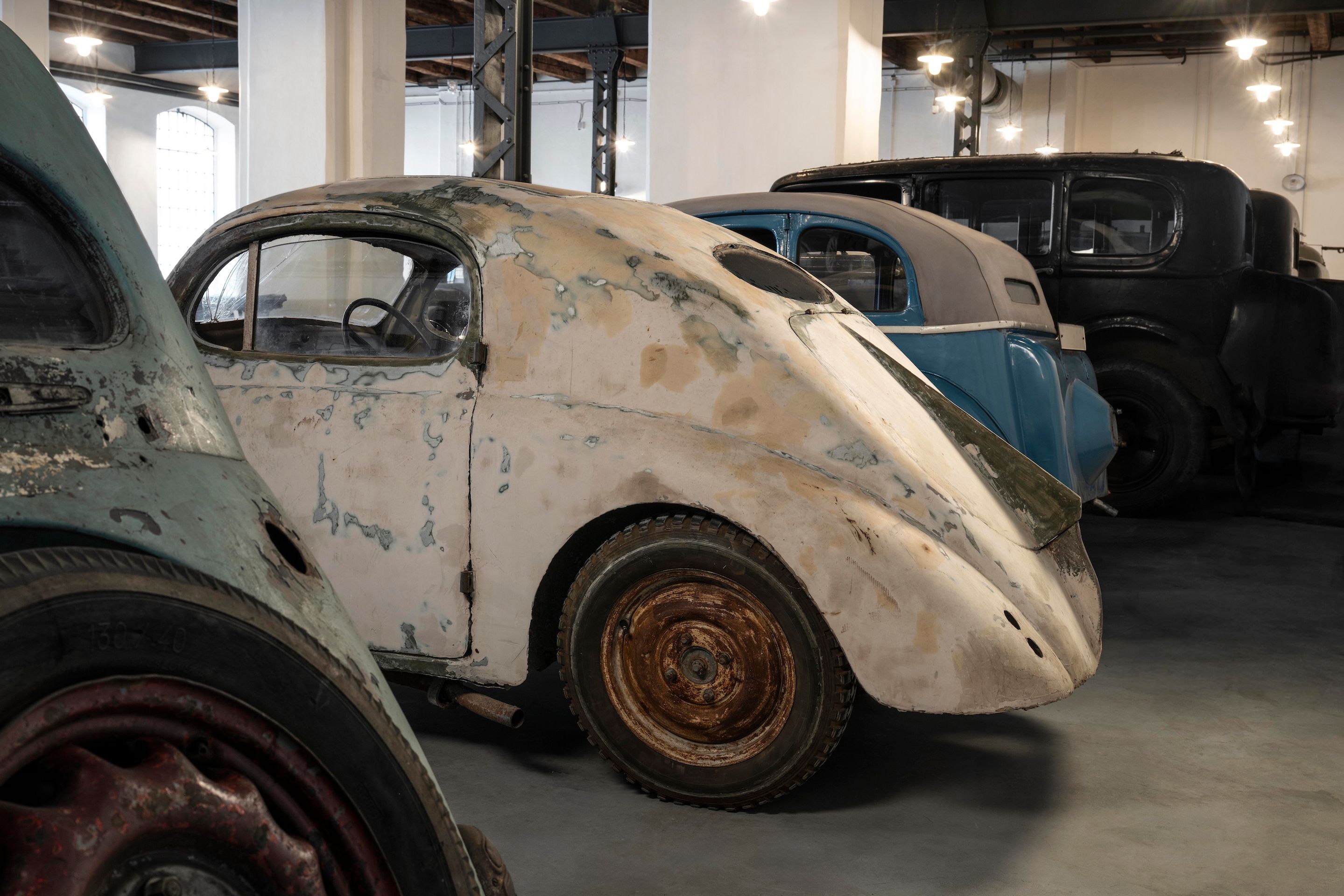 Unikátní historické vozy v nové expozici Škoda Muzea - Škoda Muzeum ukáže unikátní historické vozy před renovací (29/48)