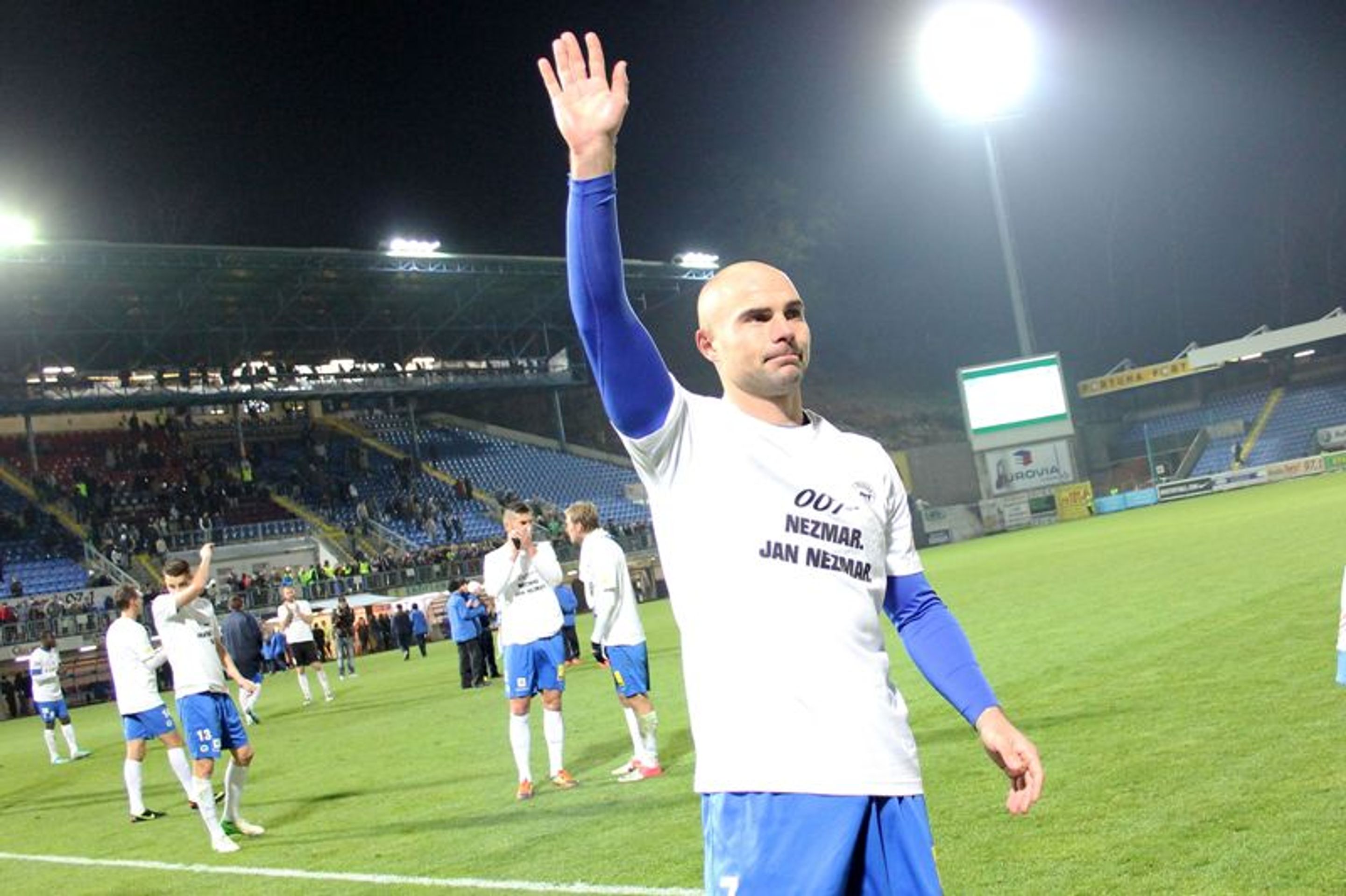 Nezmar se loučil s kariérou - 3 - GALERIE: Fotbalista Nezmar se loučil s kariérou (3/9)