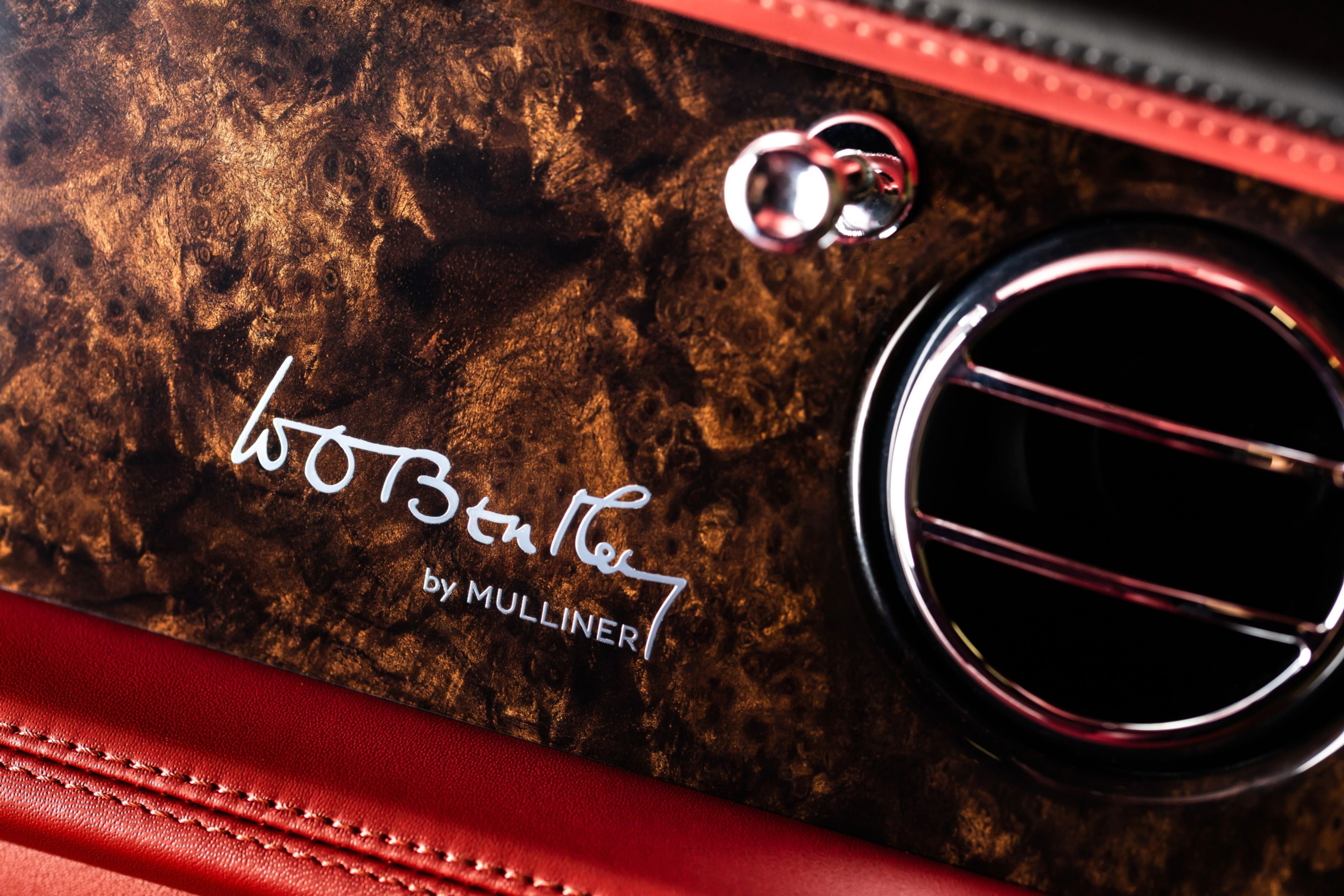 Bentley Mulsanne W.O. Edition by Mulliner - 11 - Fotogalerie: Bentley Mulsanne W.O. a Bentley 8 L z roku 1930 (7/13)