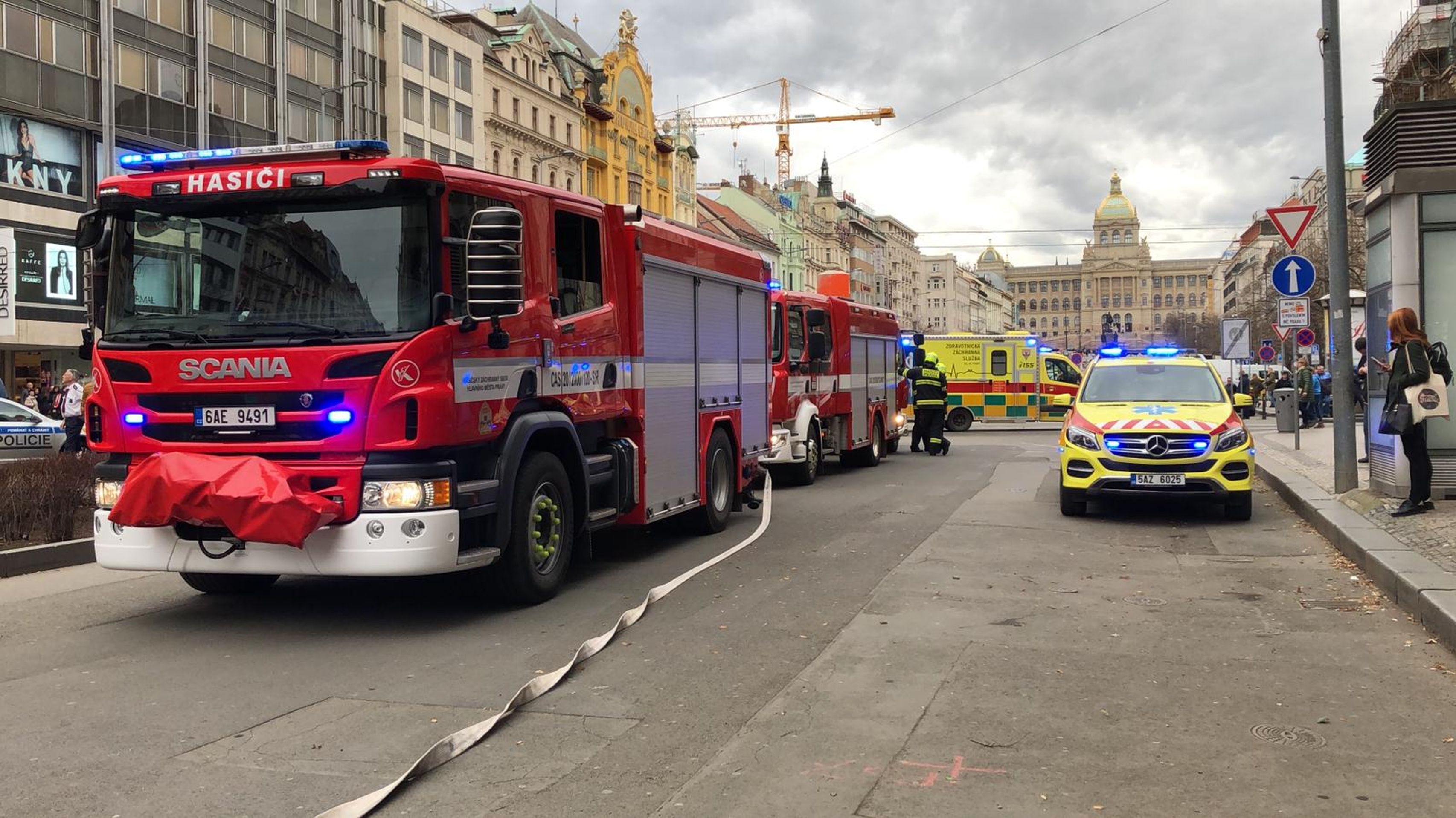 Únik plynu na Václavském náměstí - GALERIE: Únik plynu na Václavském náměstí (5/6)