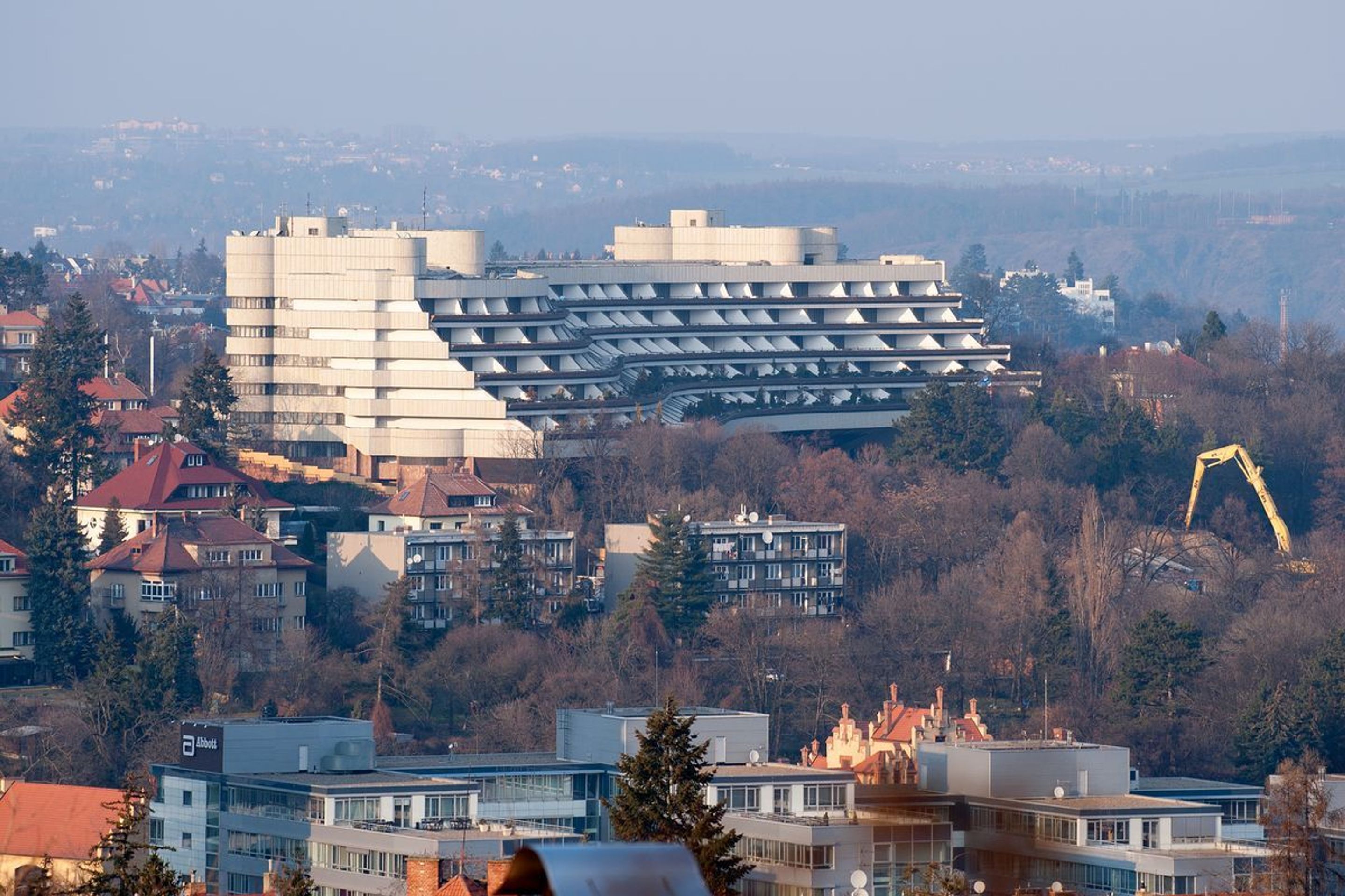 Demolice Hotelu Praha - 1 - GALERIE: Demolice Hotelu Praha (11/18)