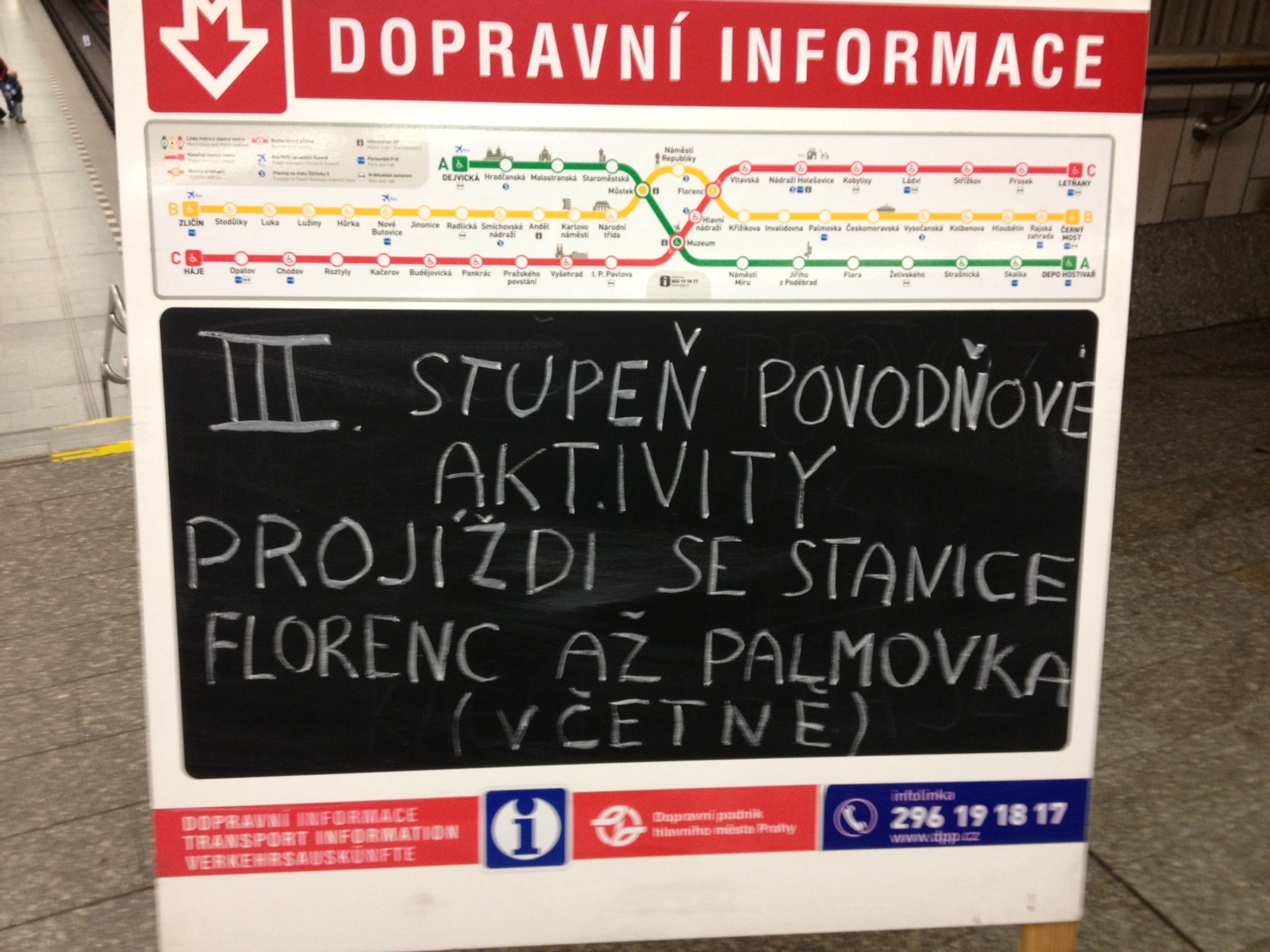 V Praze je uzavřeno osm stanic metra - GALERIE: Českou metropoli zasáhla povodeň (13/13)