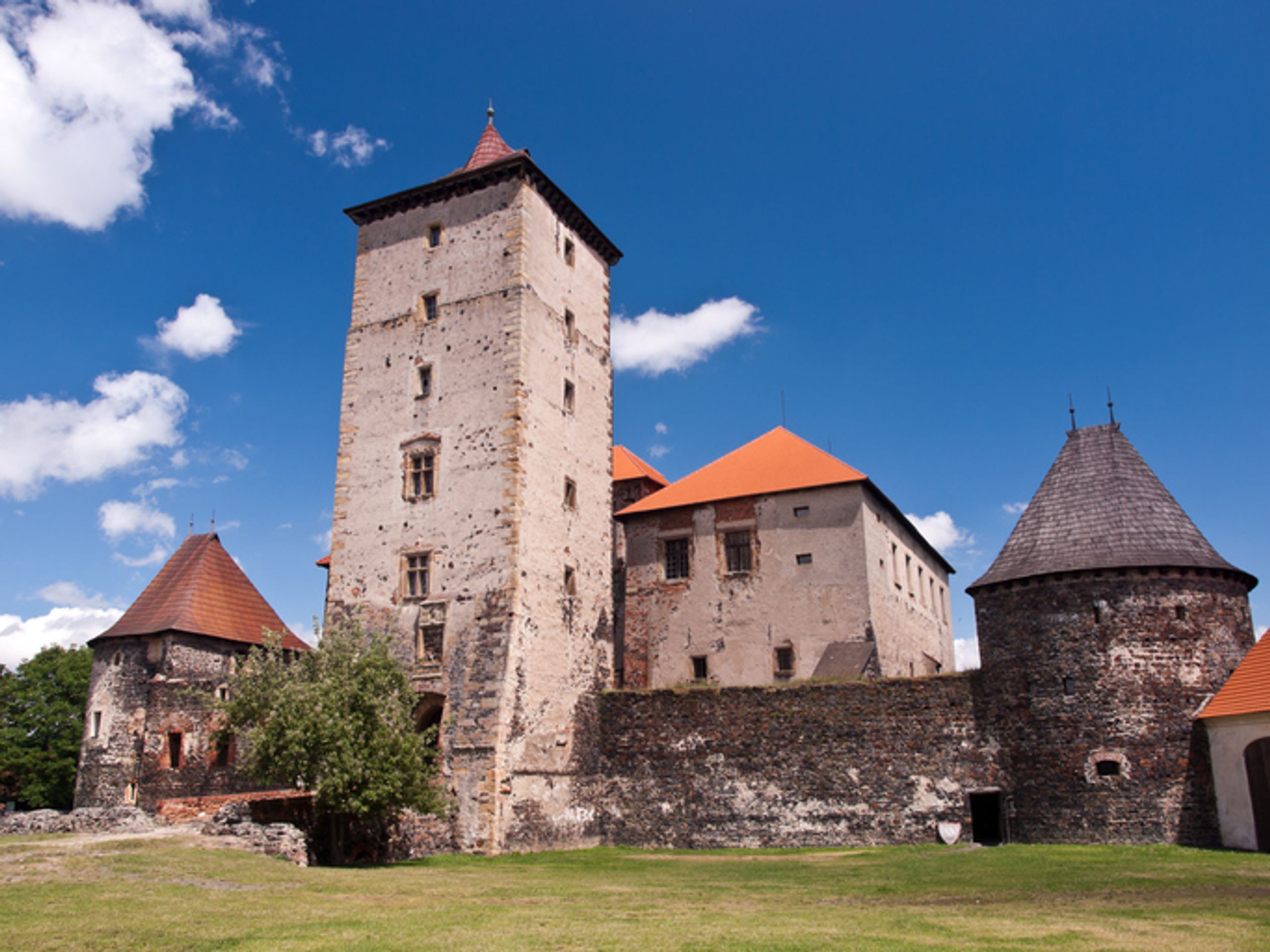 Plzeňský kraj - hrad Švihov - GALERIE: Otevírací doba památek v dubnu (7/13)