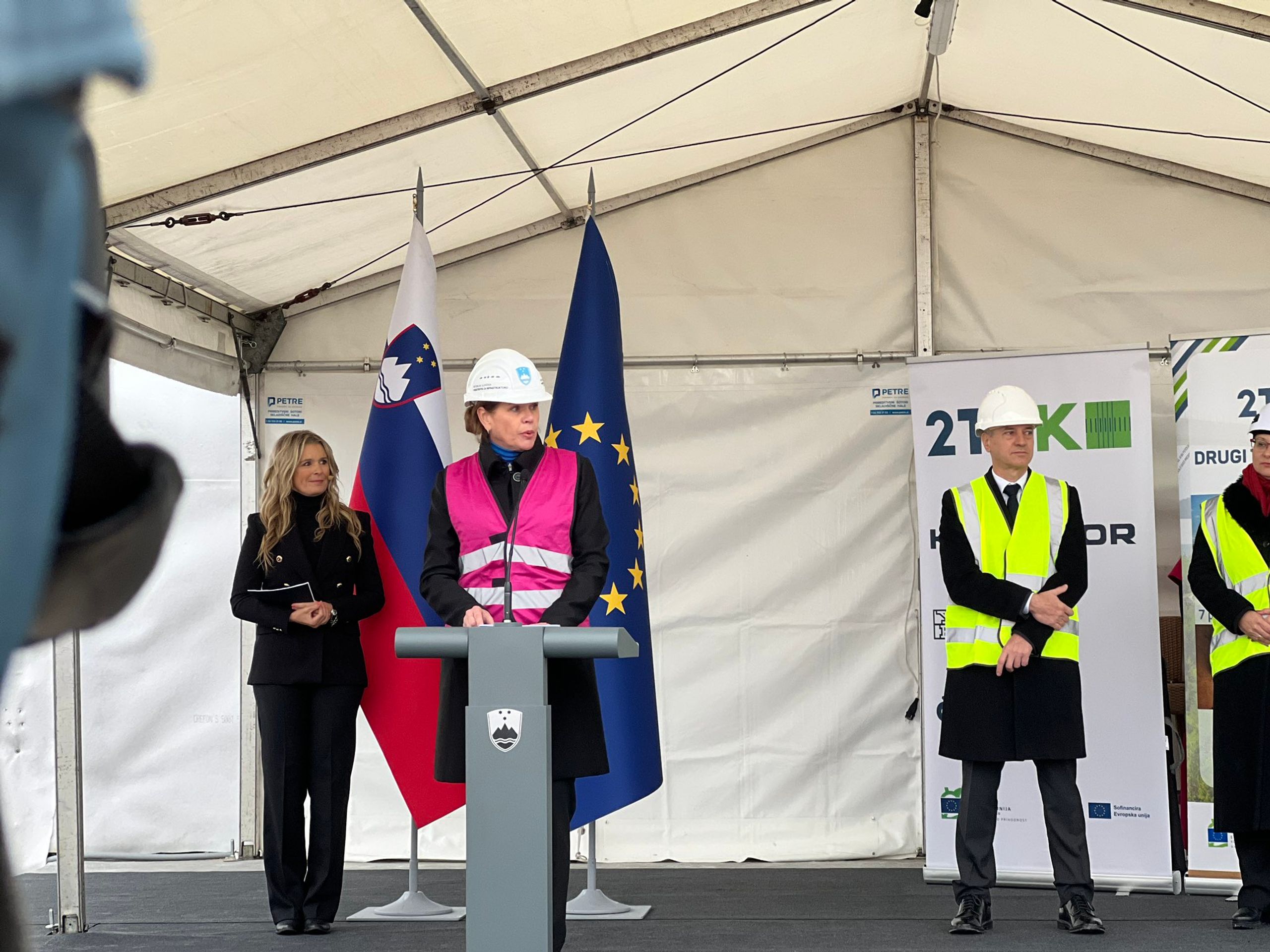 Slavnostní otevření viaduktu Gabrovica (13) - Slavnostní otevření viaduktu Gabrovica (10/14)