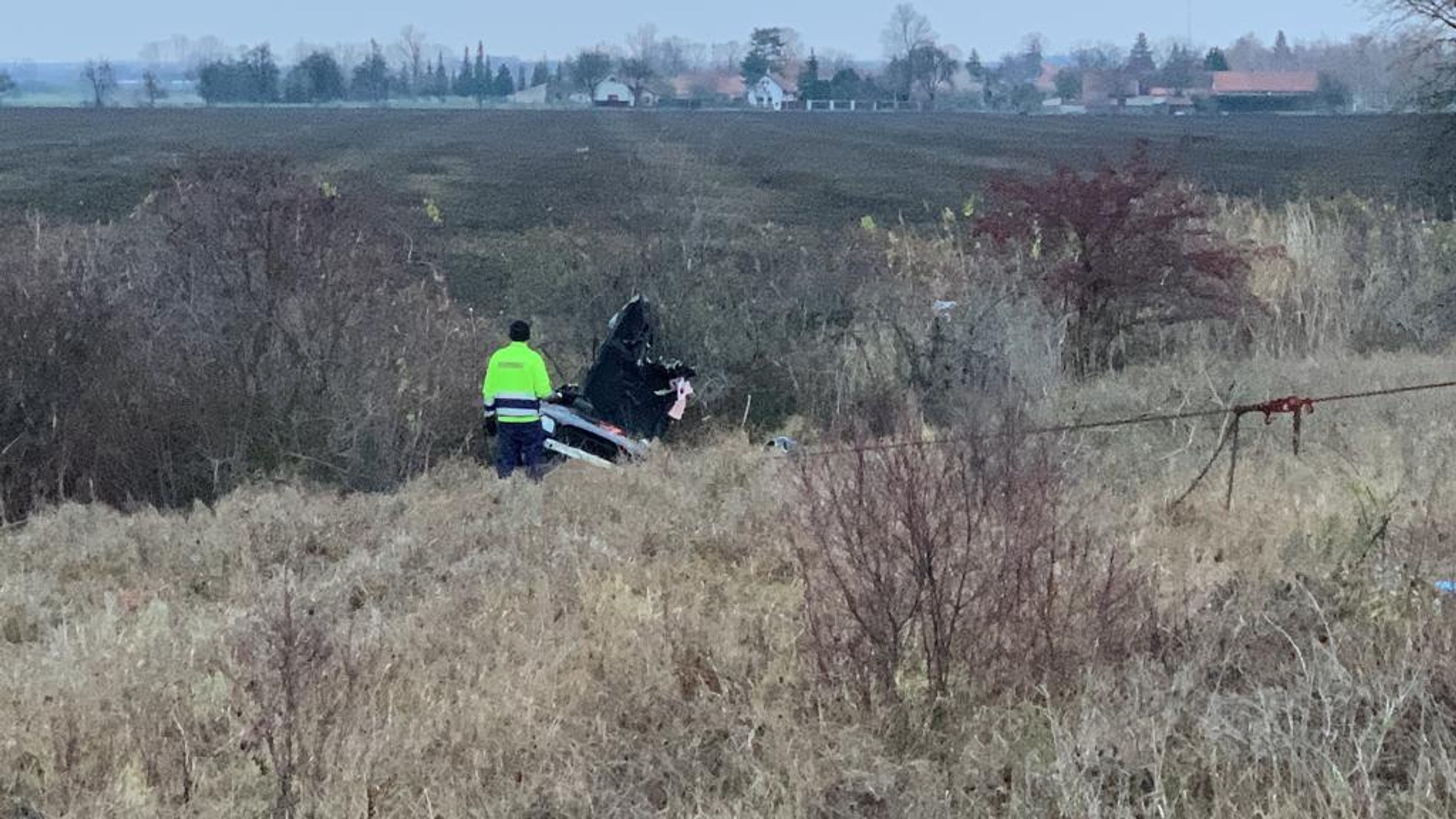 Smrtelná nehoda u Okřínku - 6 - GALERIE: Smrtelná nehoda na Nymbursku (6/11)