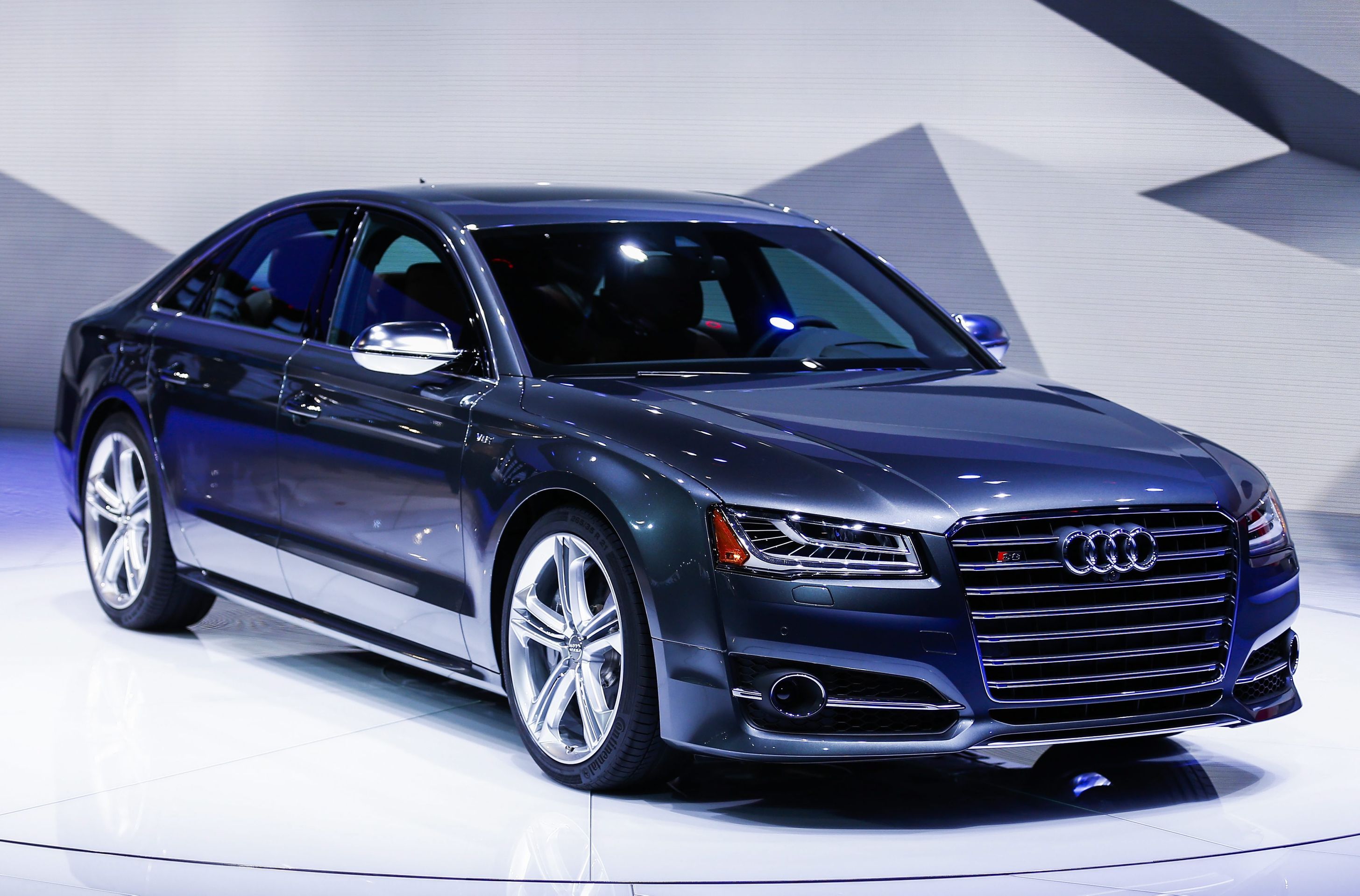 Novinky z autosalonu v Detroitu - Audi S8 - FOTOGALERIE: Novinky z autosalonu v Detroitu (13/13)