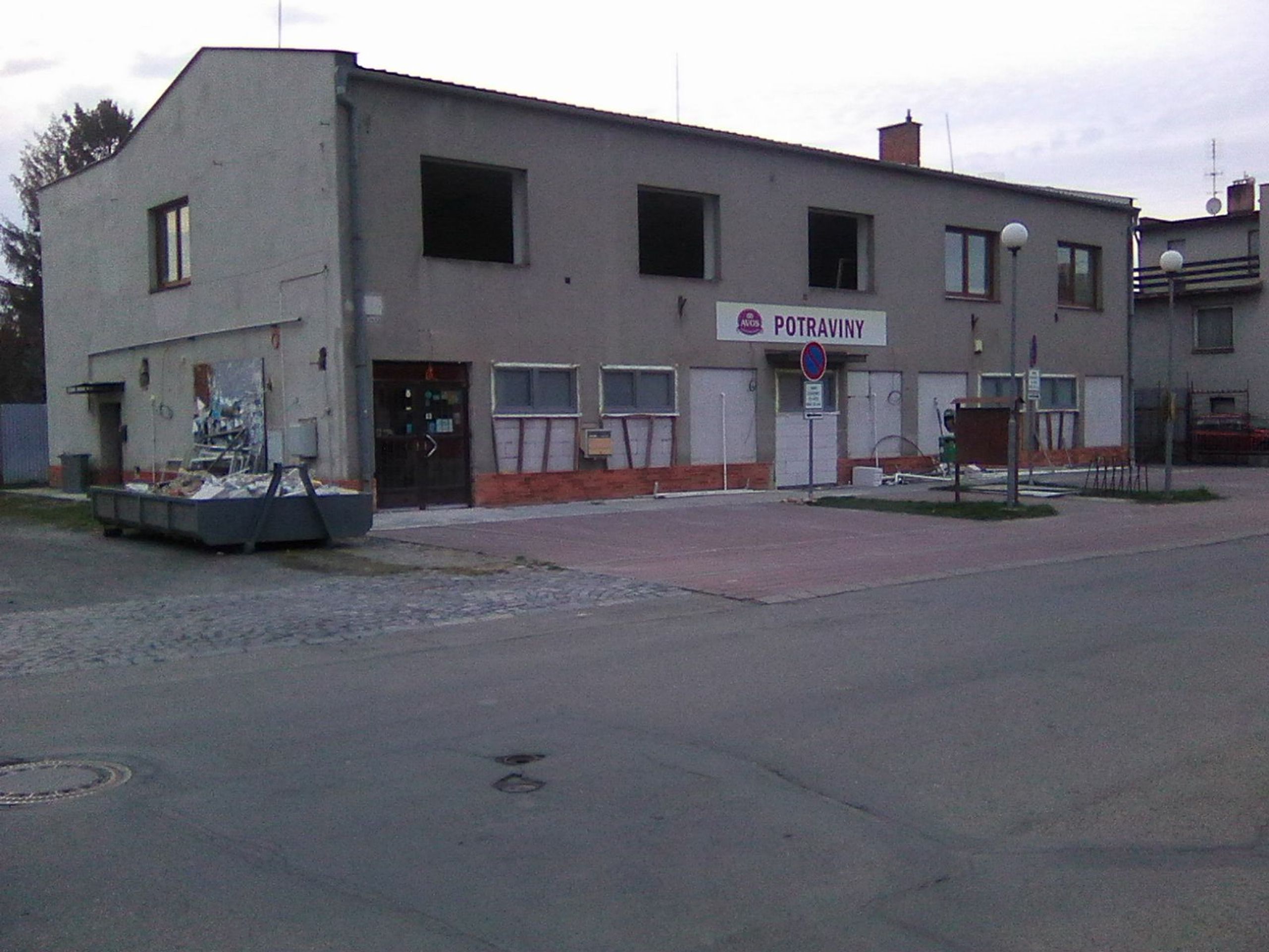 Spor o výstavbu bytů - Černá stavba Kroměříž (10/18)