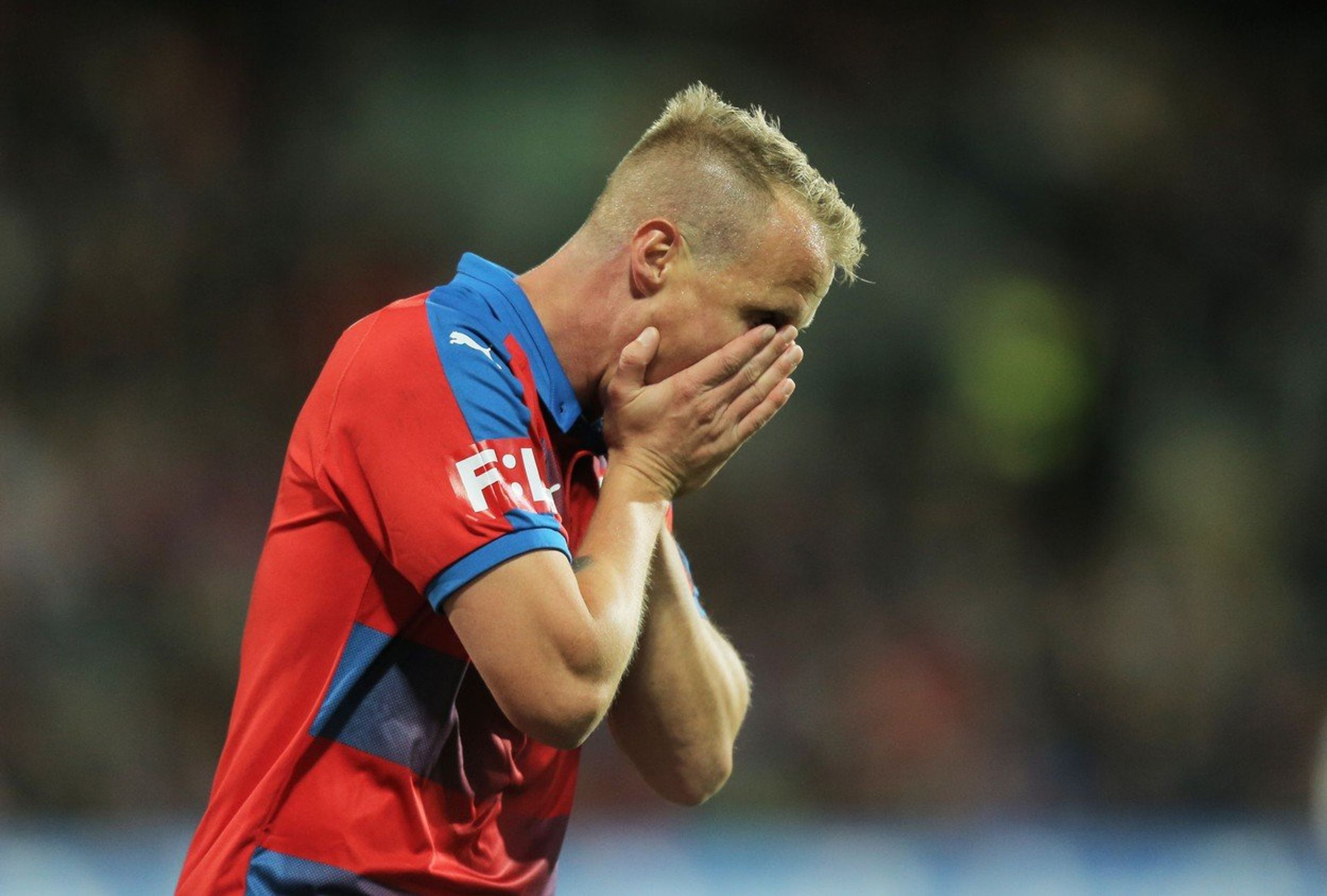 David Limberský - GALERIE: David Limberský se opřel do šéfa Slavie Jaroslava Tvrdíka (3/5)