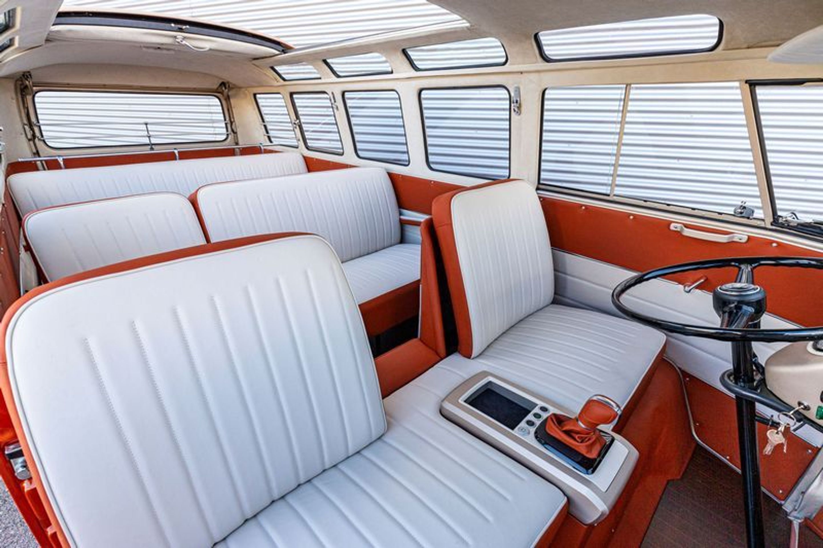 VW e-Bulli - 29 - Fotogalerie: Moderní verze legendárního VW Bulli (7/14)