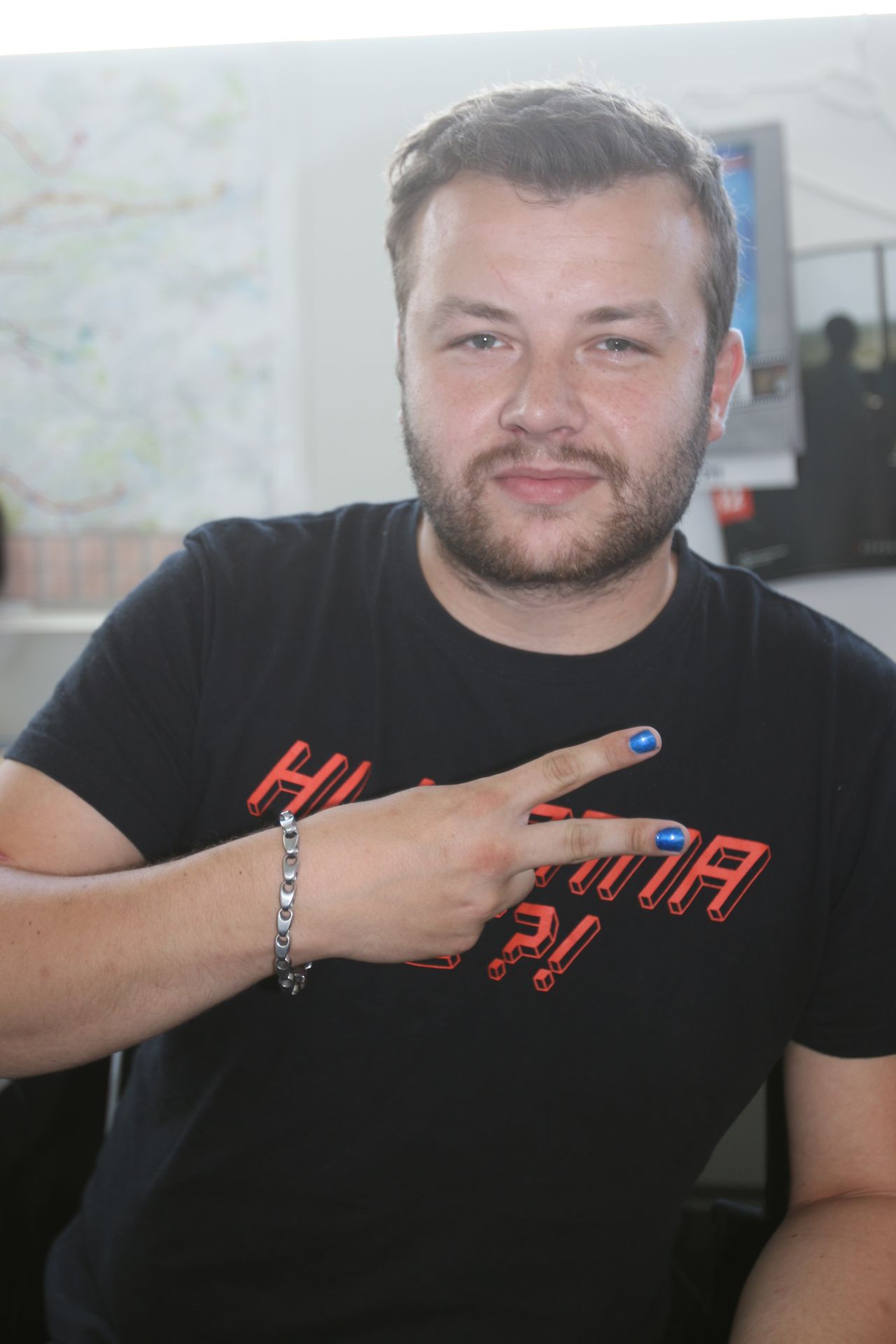 Redakce zpravodajství TV Nova fandí Petře Kvitové! - 3 - GALERIE: Modrá mánie! Česko fandí Petře Kvitové! (5/7)