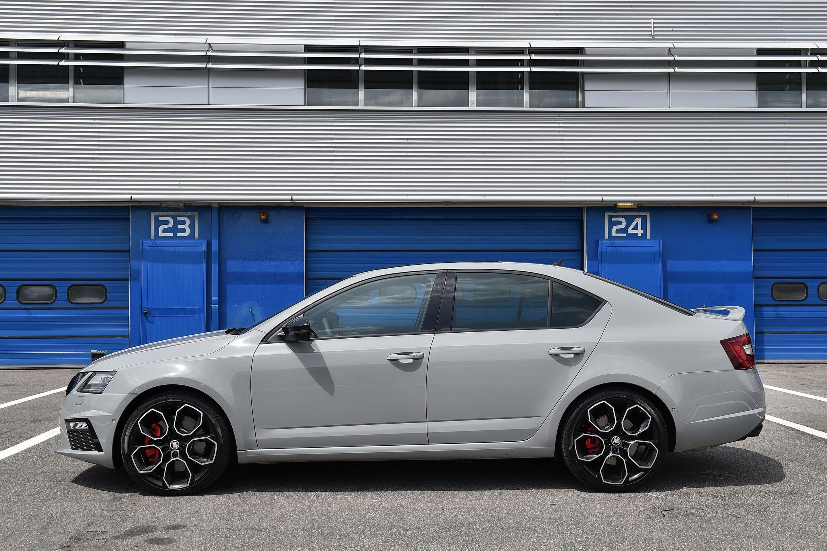 Škoda Octavia RS 245 - 2 - GALERIE: Škoda Octavia RS 245 (2/13)