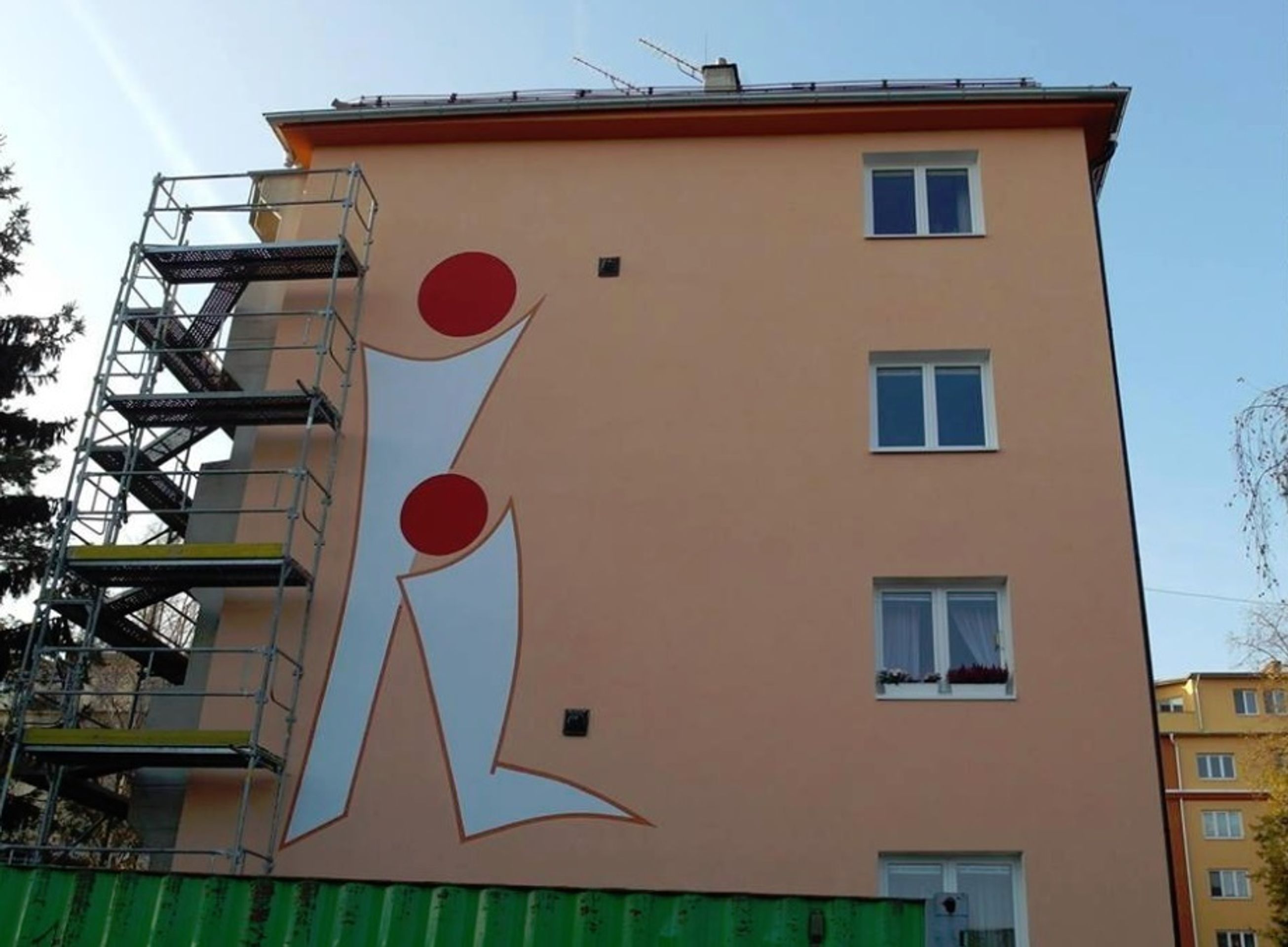 Architektonické peklo - nevkusné domky - 7 - GALERIE: Architektonické peklo - nevkusné domky (8/14)