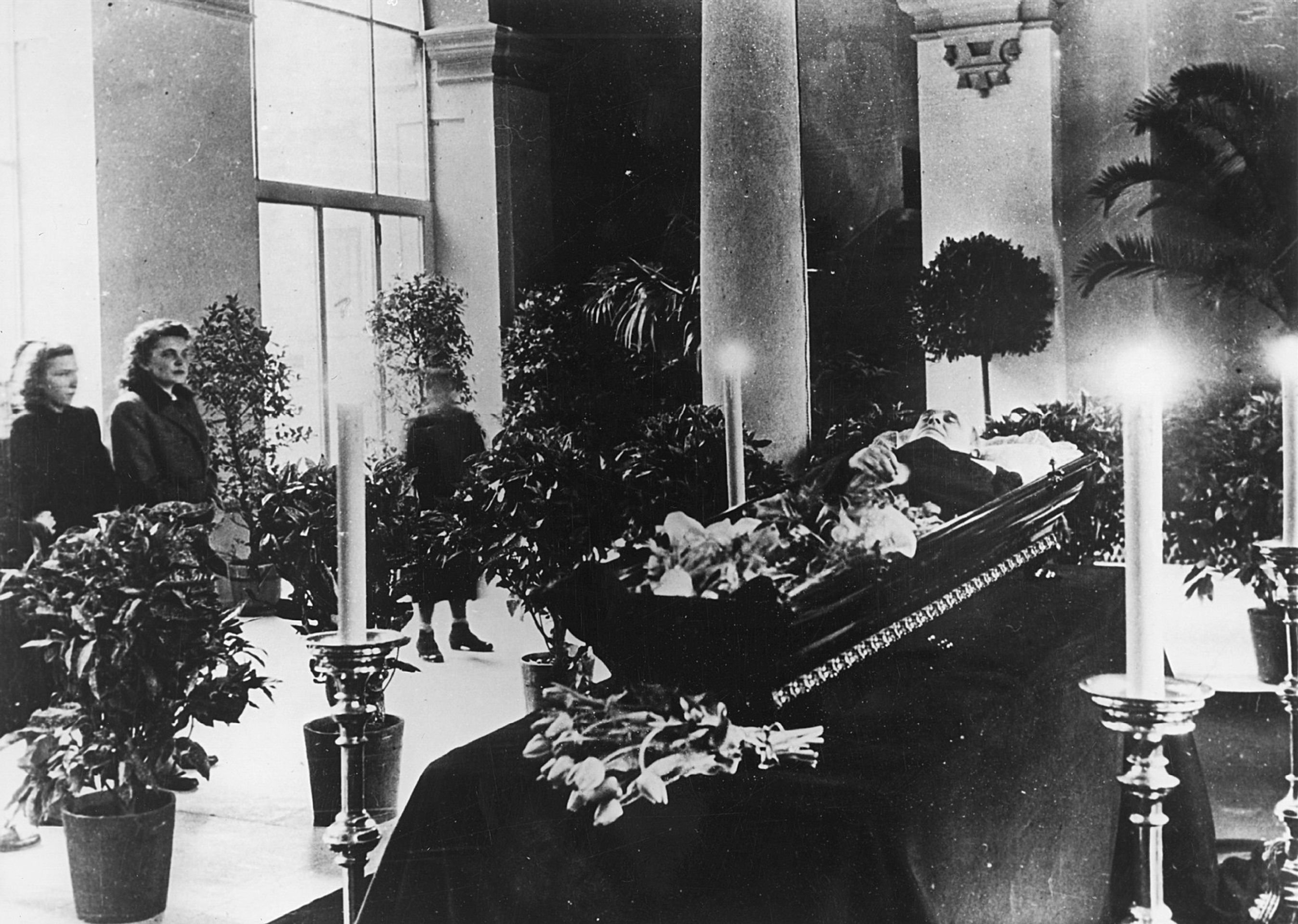 Státní pohřeb Jana Masaryka v Praze, 13. 3. 1948 (2) - Jan Masaryk (4/6)