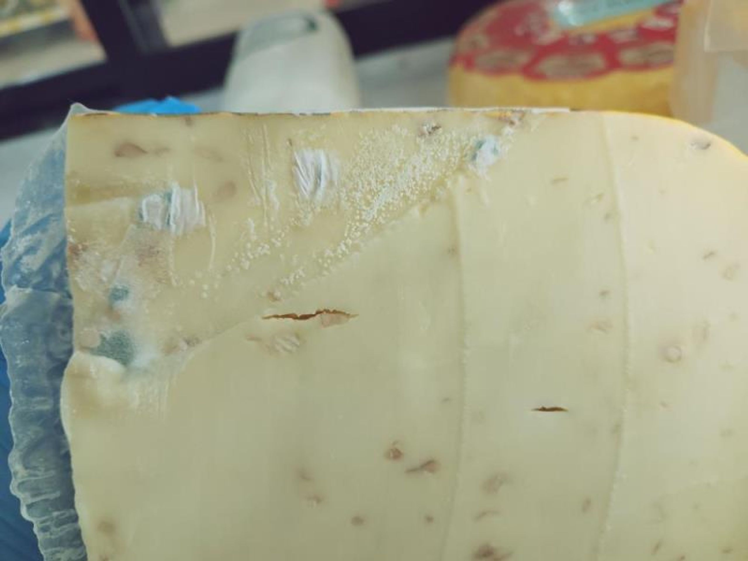 Sýr gouda z prodejny Hruška potraviny (3) - Šizené a zdraví závadné sýry (4/11)