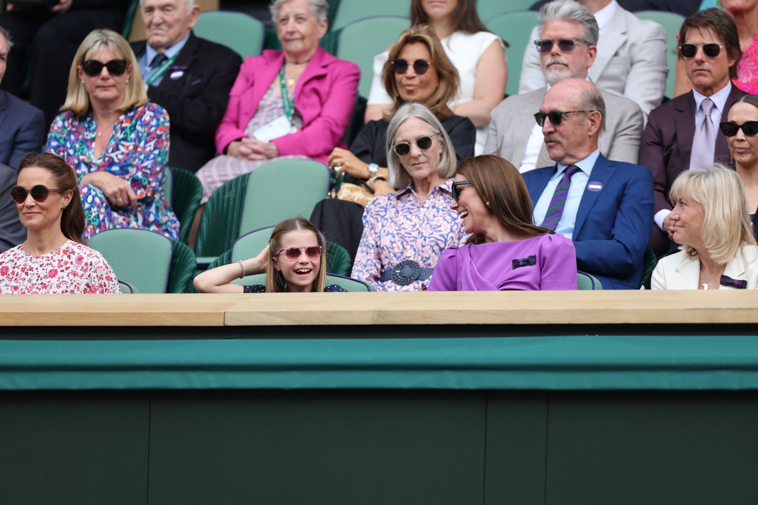 Princezna Kate na Wimbledonu - Princezna Kate na tenisovém trunaji ve Wimbledonu (7/7)