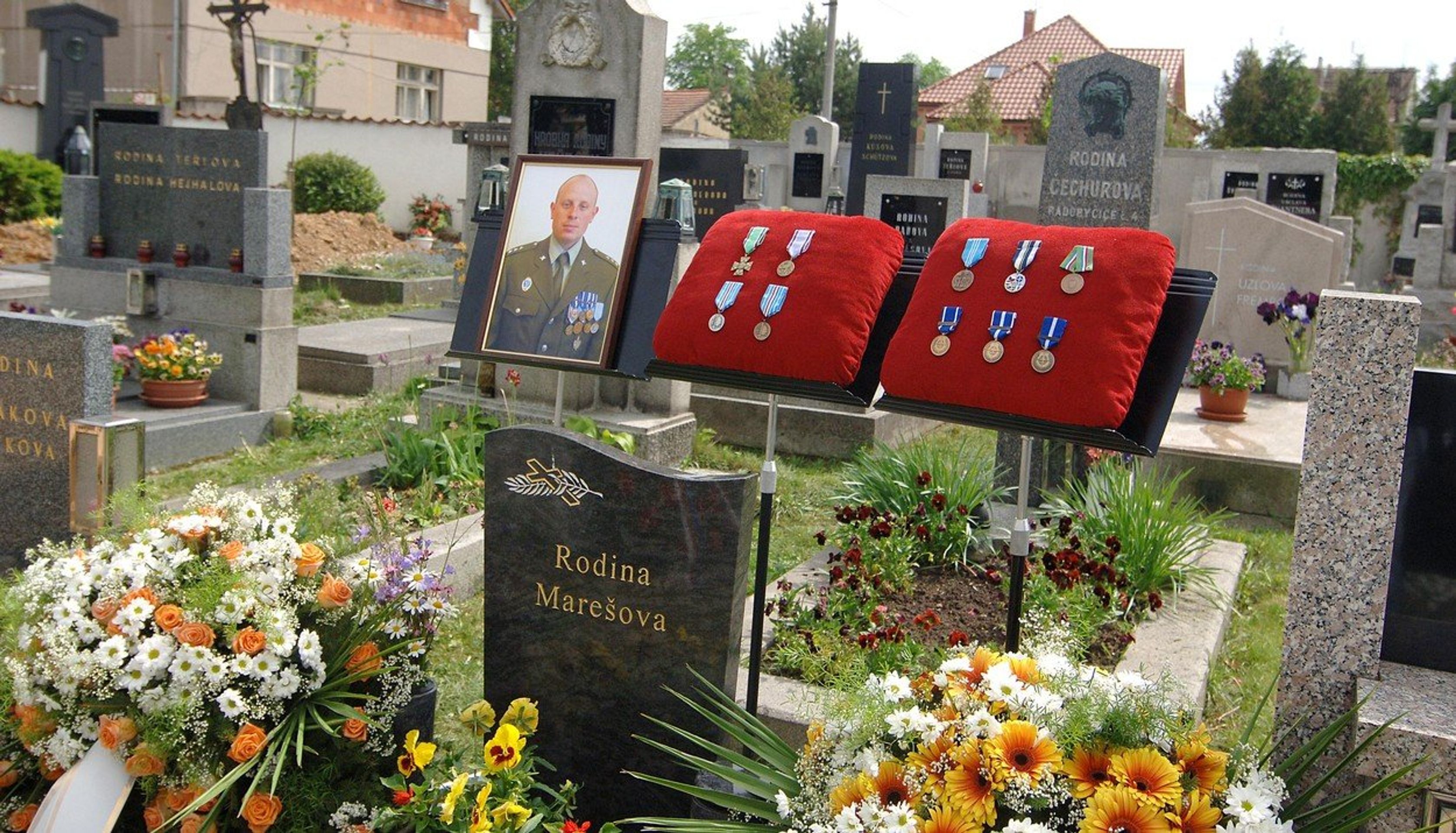 Nadrotmistr Nikolaj Martynov padl 4. května 2007 - GALERIE: Seznam českých vojáků, kteří zemřeli v misích v Afghánistánu (1/13)