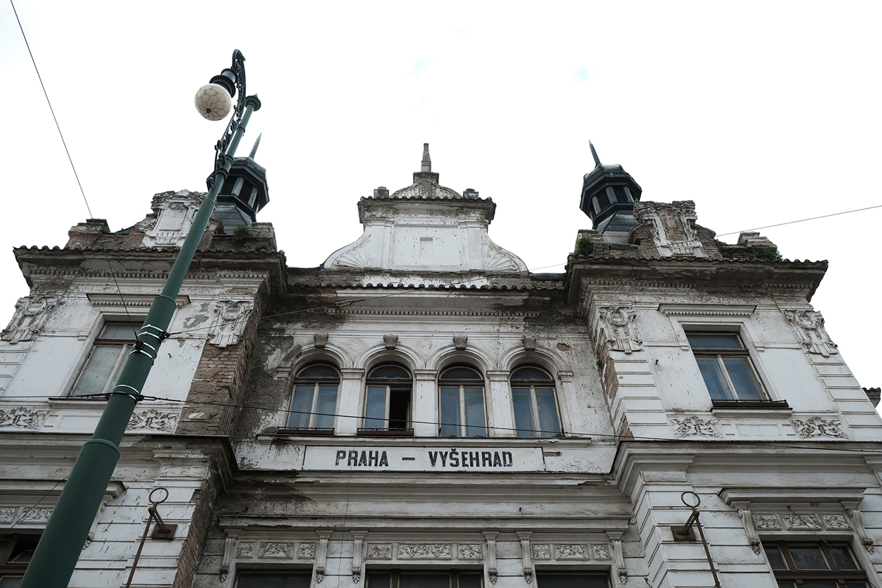 Nádraží Vyšehrad v Praze chátrá - 19 - GALERIE: Nádraží Vyšehrad v Praze chátrá (2/19)