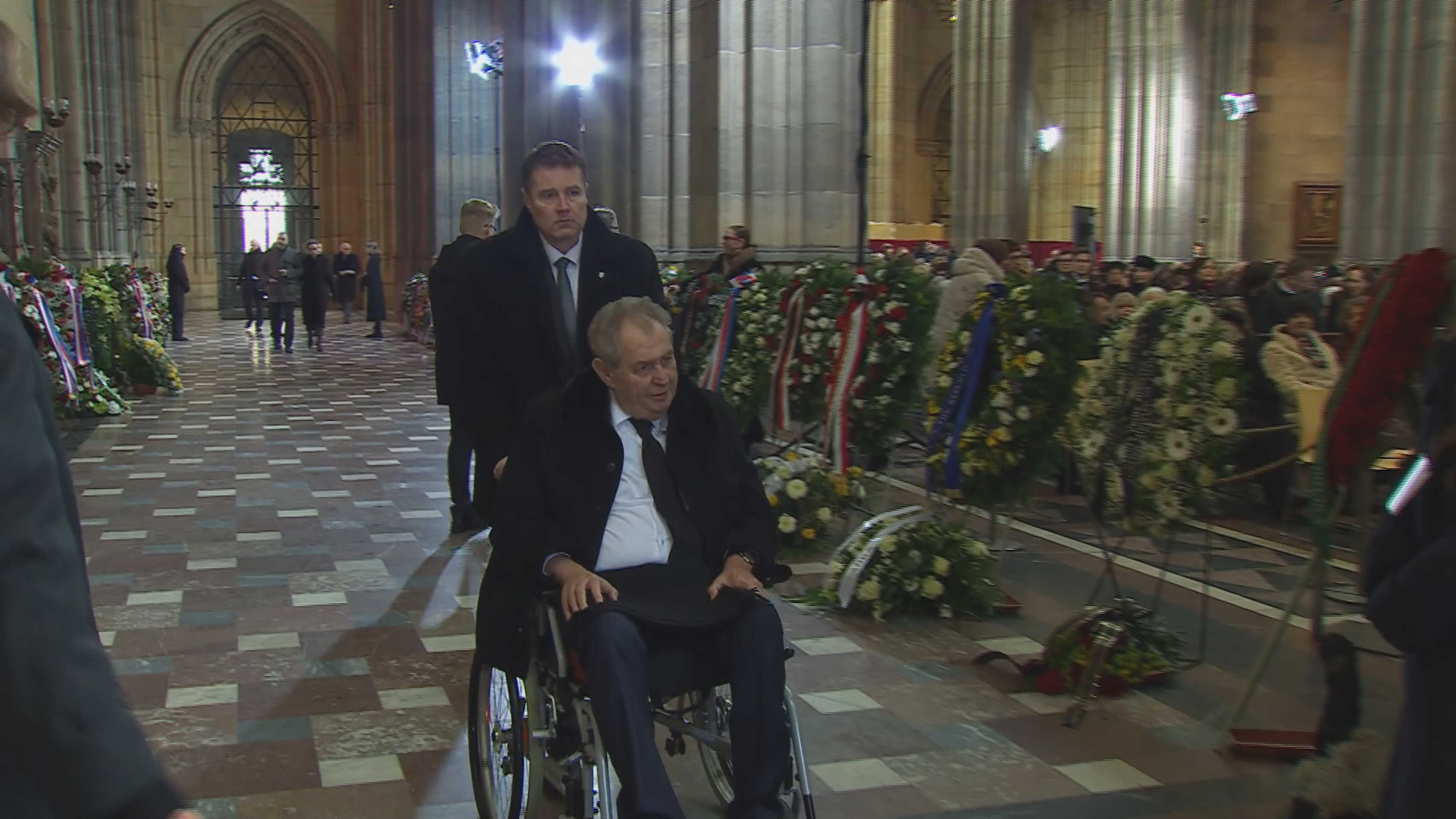 Miloš Zeman - Poslední rozloučení s Karlem Schwarzenbergem (4/39)