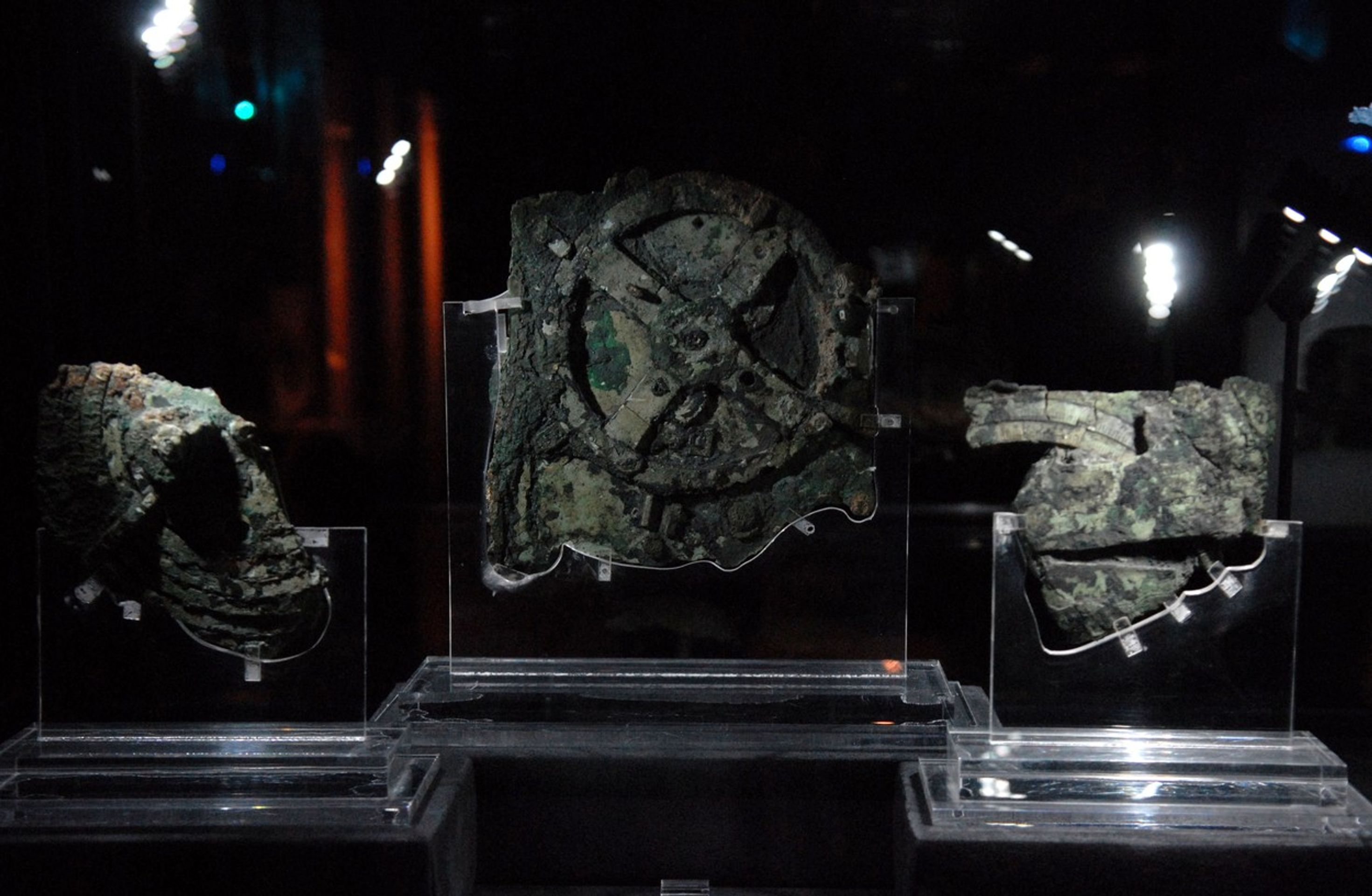 Mechanismus z Antikythéry - GALERIE: Mechanismus z Antikythéry (2/5)