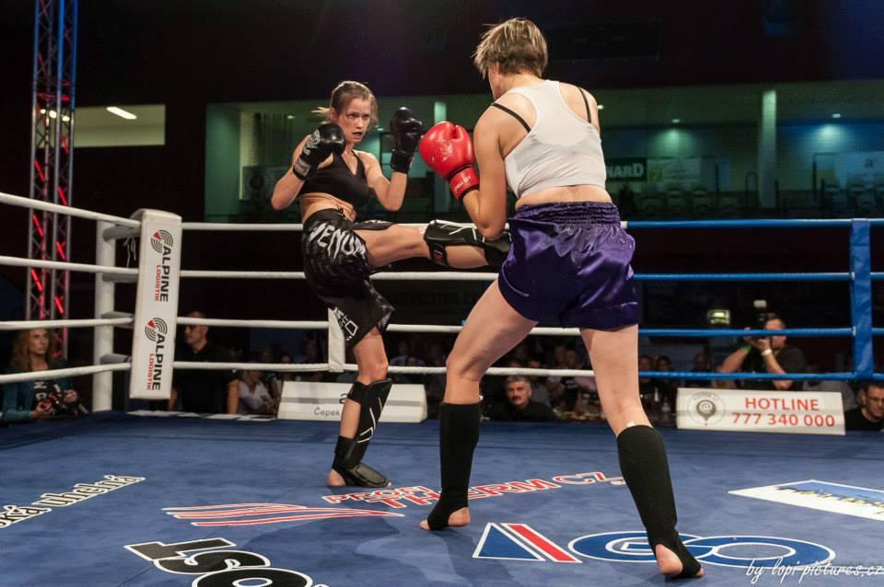 Kateřina při zápasechv kickboxu - 7 - GALERIE: Kateřina při zápasech v kickboxu (9/10)