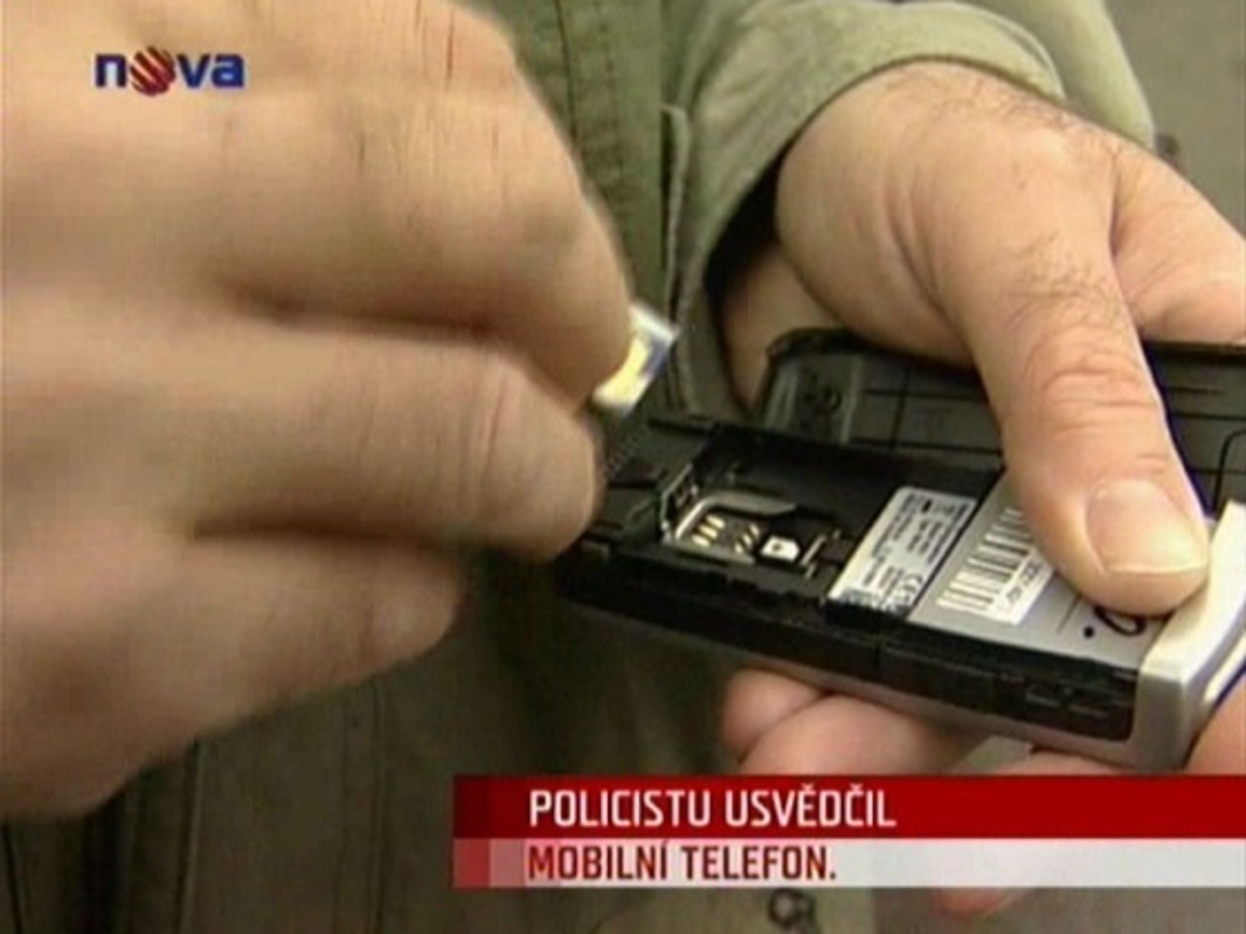 Mobil se stal policistovi osudný - Šok! Ten přátelský mladík prodával fotky Karla Svobody (1/2)