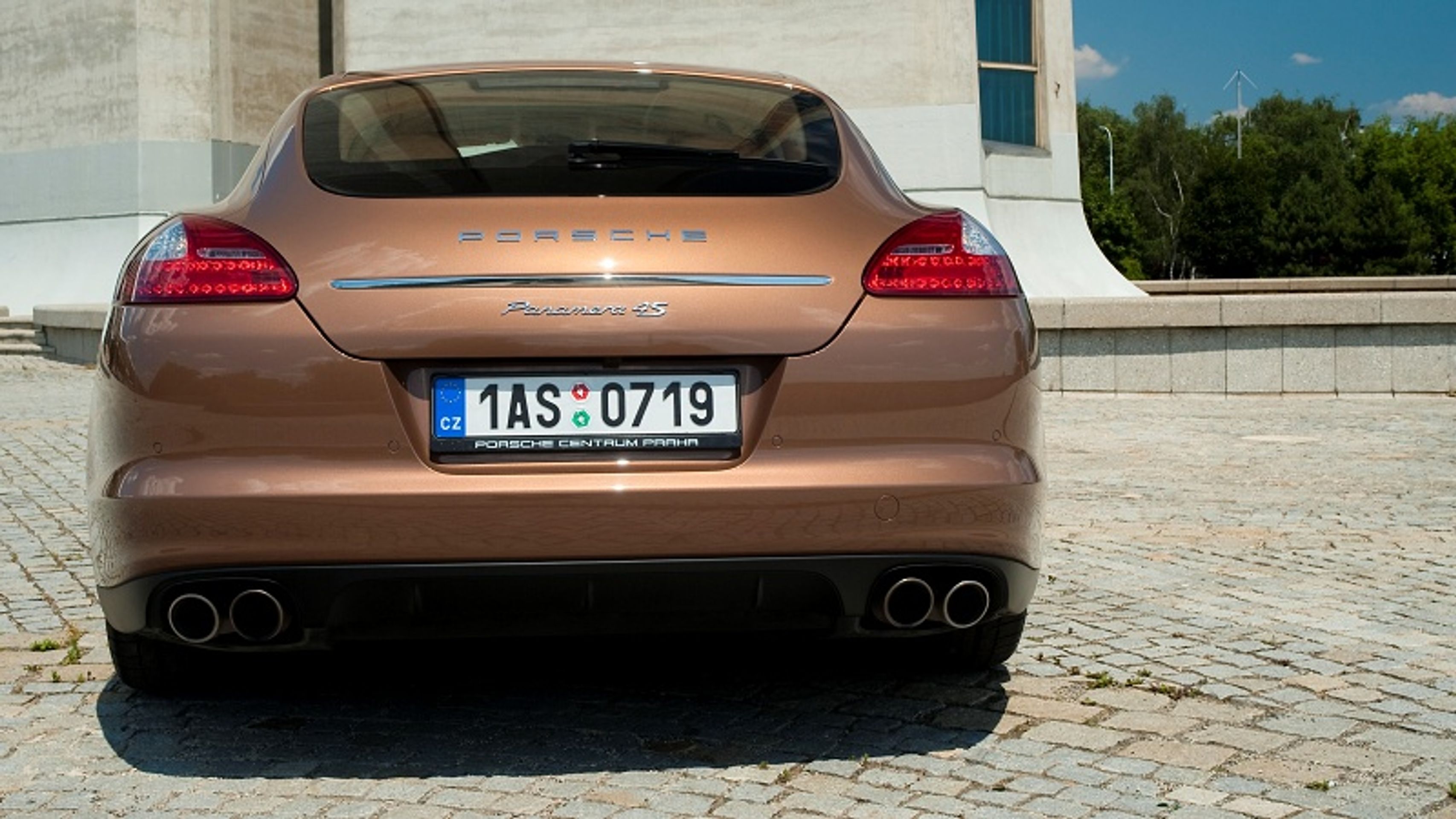 Porsche Panamera 4S - GALERIE Porsche Panamera 4S (14/14)
