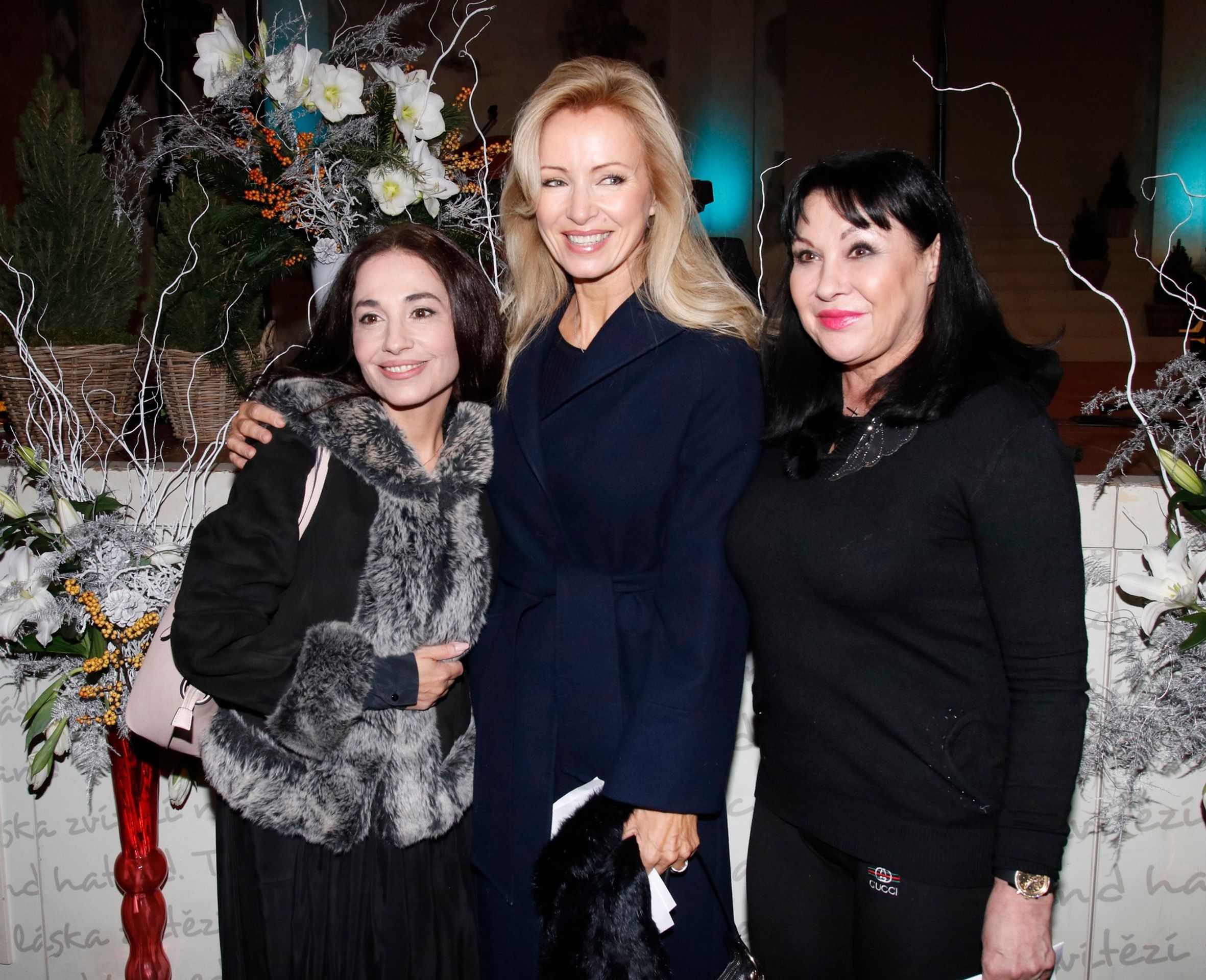 Zleva Michaela Kuklová, Kateřina Brožová a Dagmar Patrasová - Michaela Kuklová (4/10)