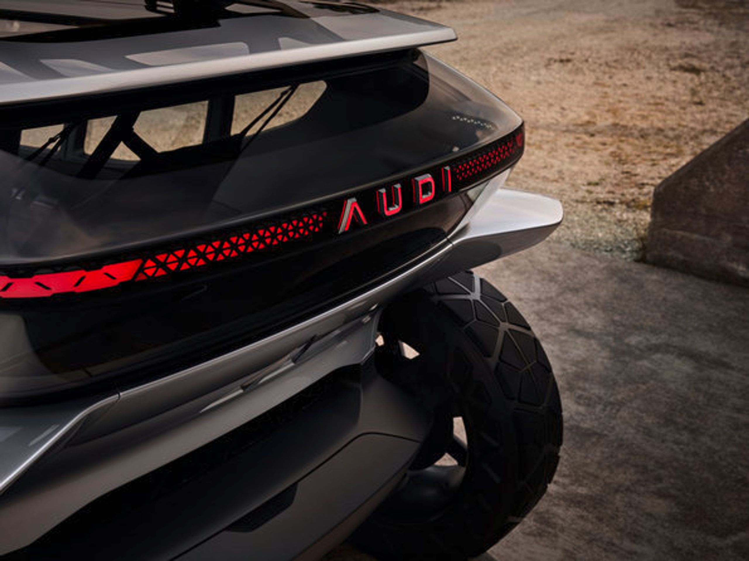 Audi AI:TRAIL quattro - 36 - Fotogalerie: Úžasné vozítko do terénu Audi AI:TRAIL (18/22)