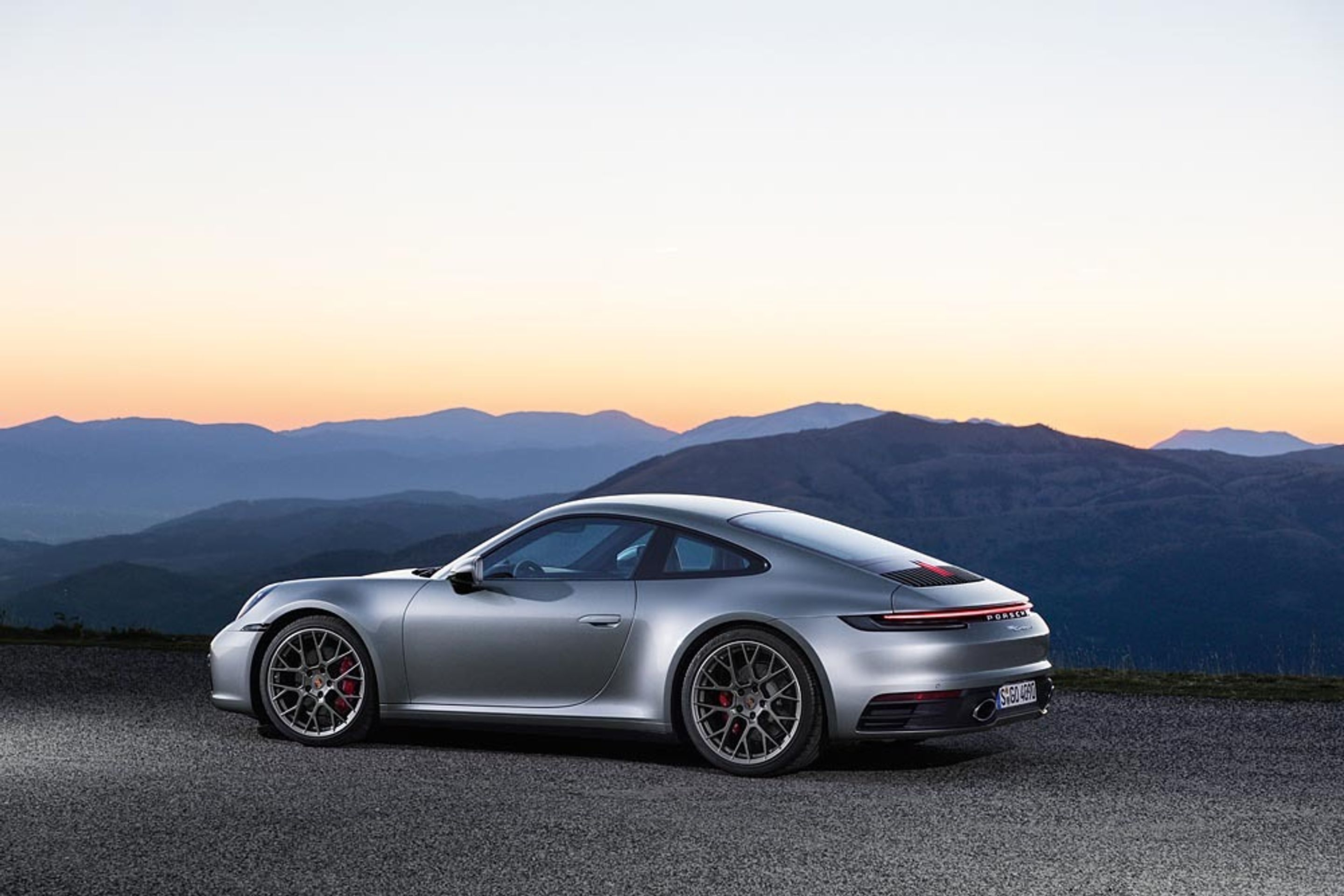 Nové Porsche 911 Carrera 4S - 19 - Fotogalerie: Nové Porsche 911 Carrera 4S (3/13)