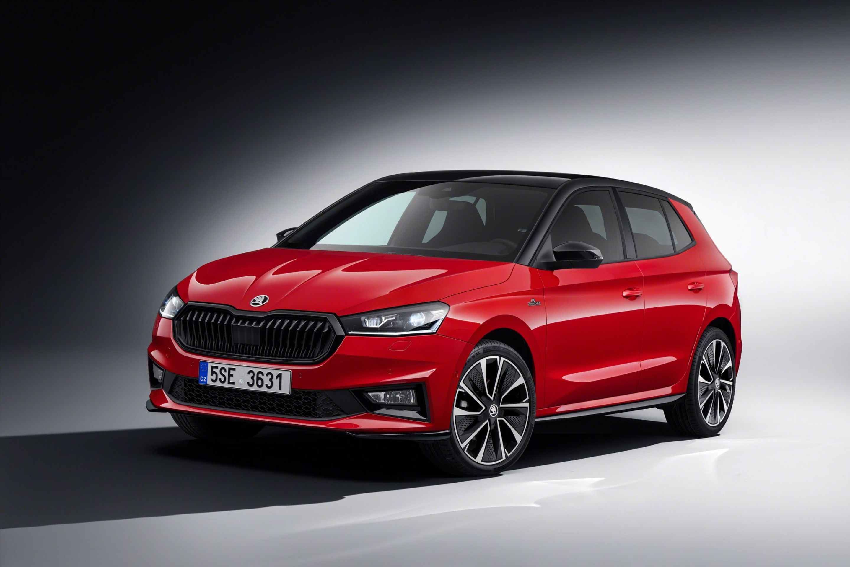 Škoda Fabia Monte Carlo - Fabia dostala sportovnější střih. Prohlédněte si verzi Monte Carlo (5/11)