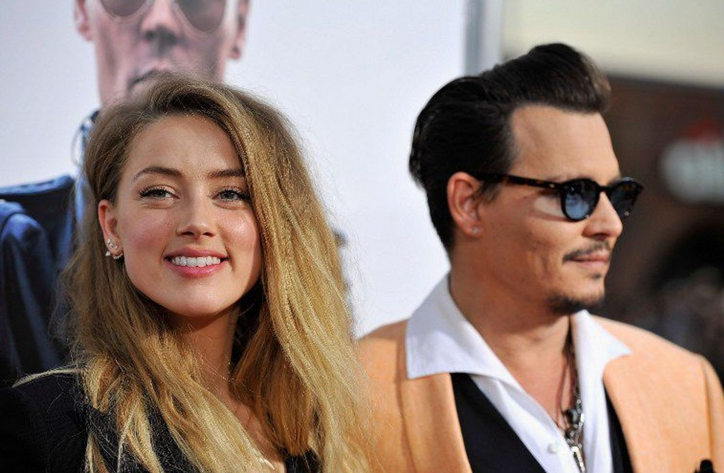 Johnny Depp s manželkou - 4 - GALERIE: Johnny Depp s manželkou Amber (8/8)