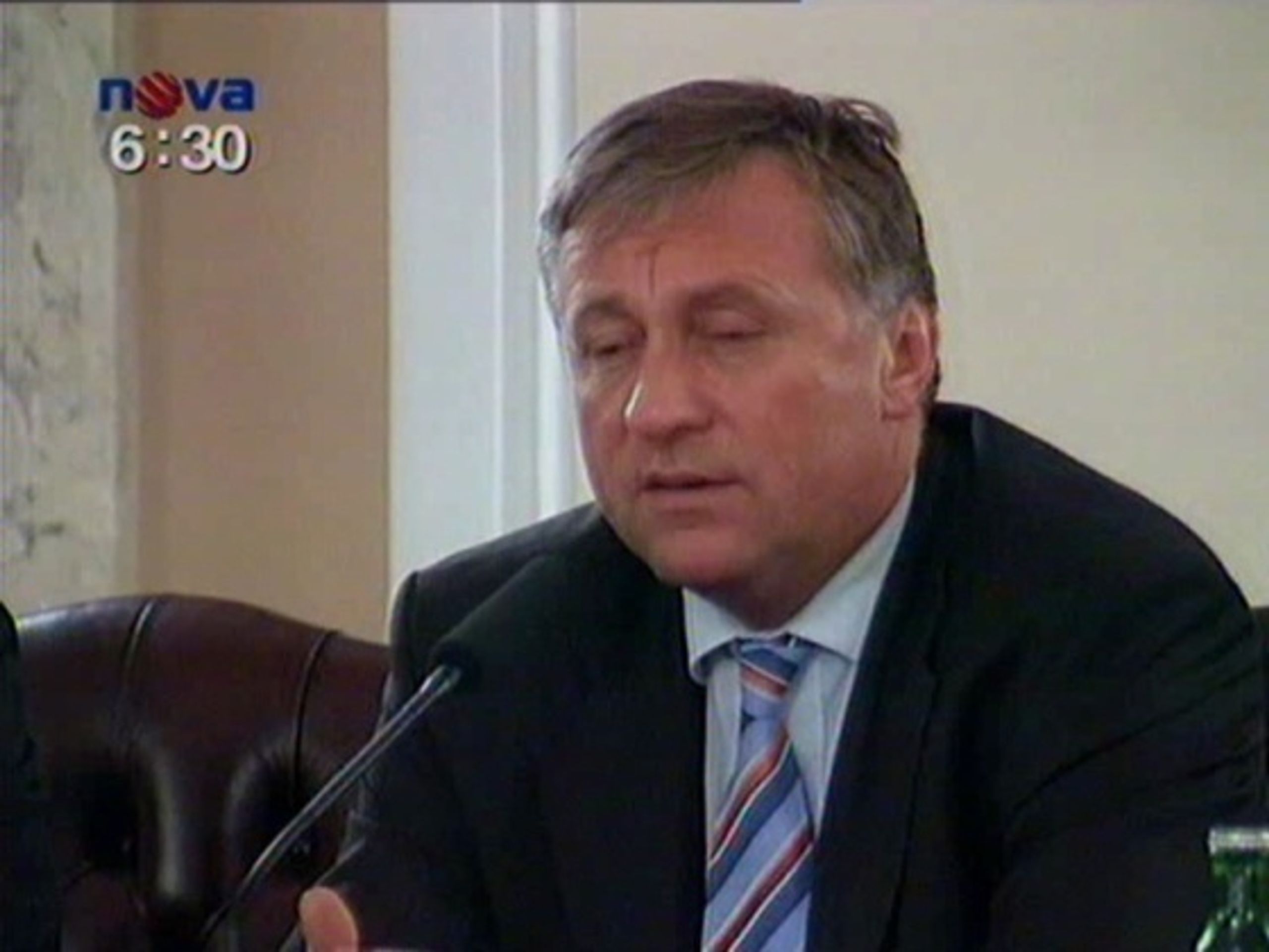 Mirek Topolánek - Úřad vlády prý Topolánkovou nechce na oficiálních akcích (2/2)