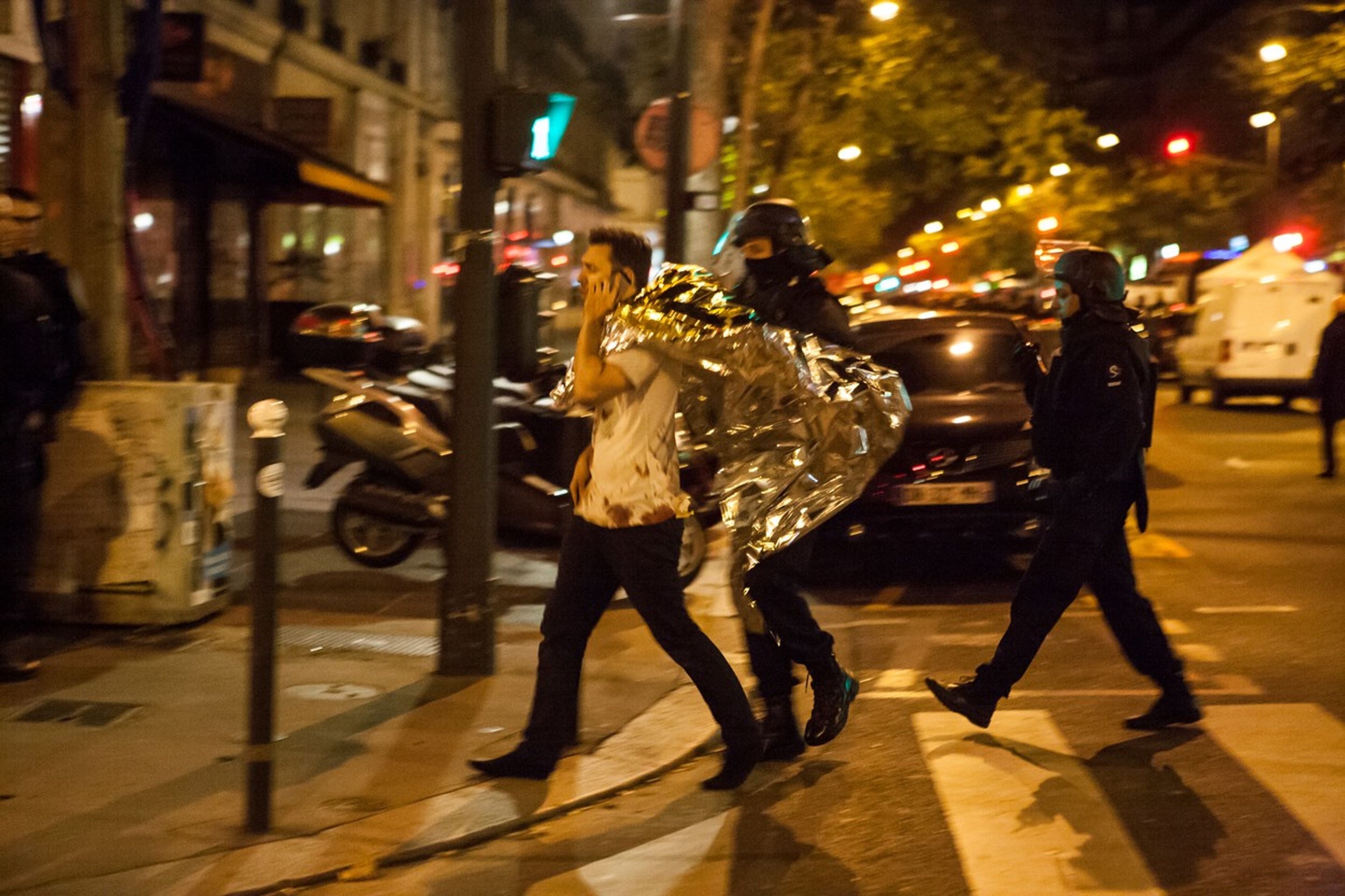 Útok v Bataclanu - GALERIE: Útok v klubu Bataclan (4/9)