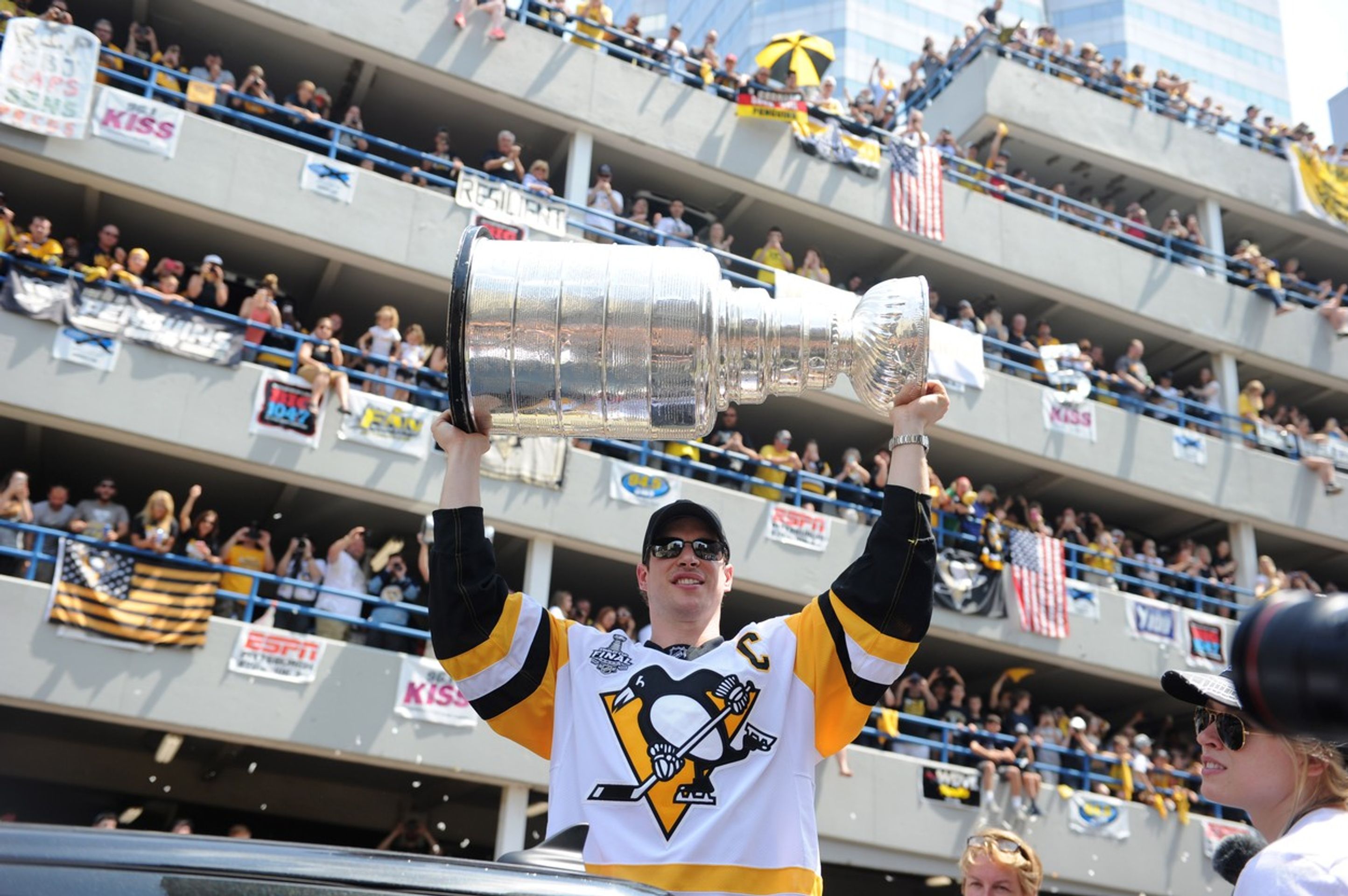 Sidney Crosby - GALERIE: Oslavy Stanley Cupu v Pittsburghu (4/5)