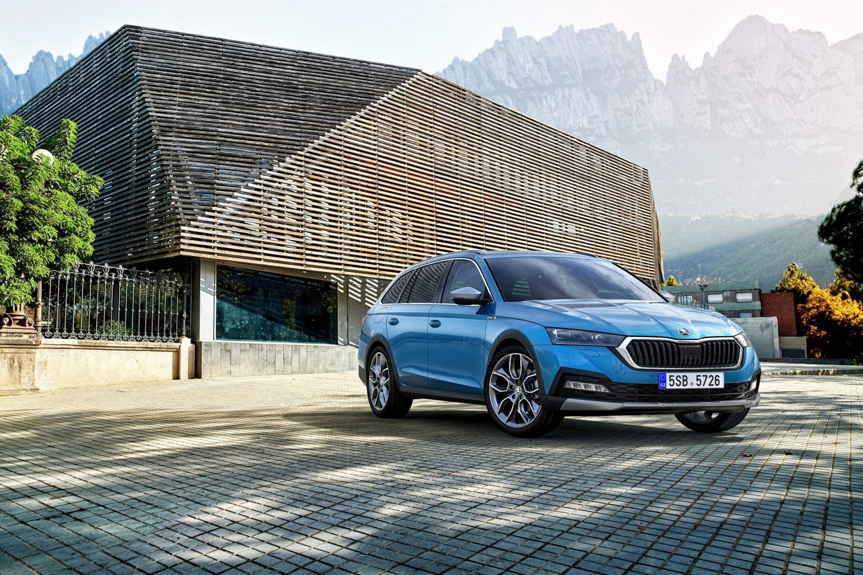 Škoda Octavia Scout - 12 - Fotogalerie: Nová Octavia v oblíbené verzi Scout (2/5)