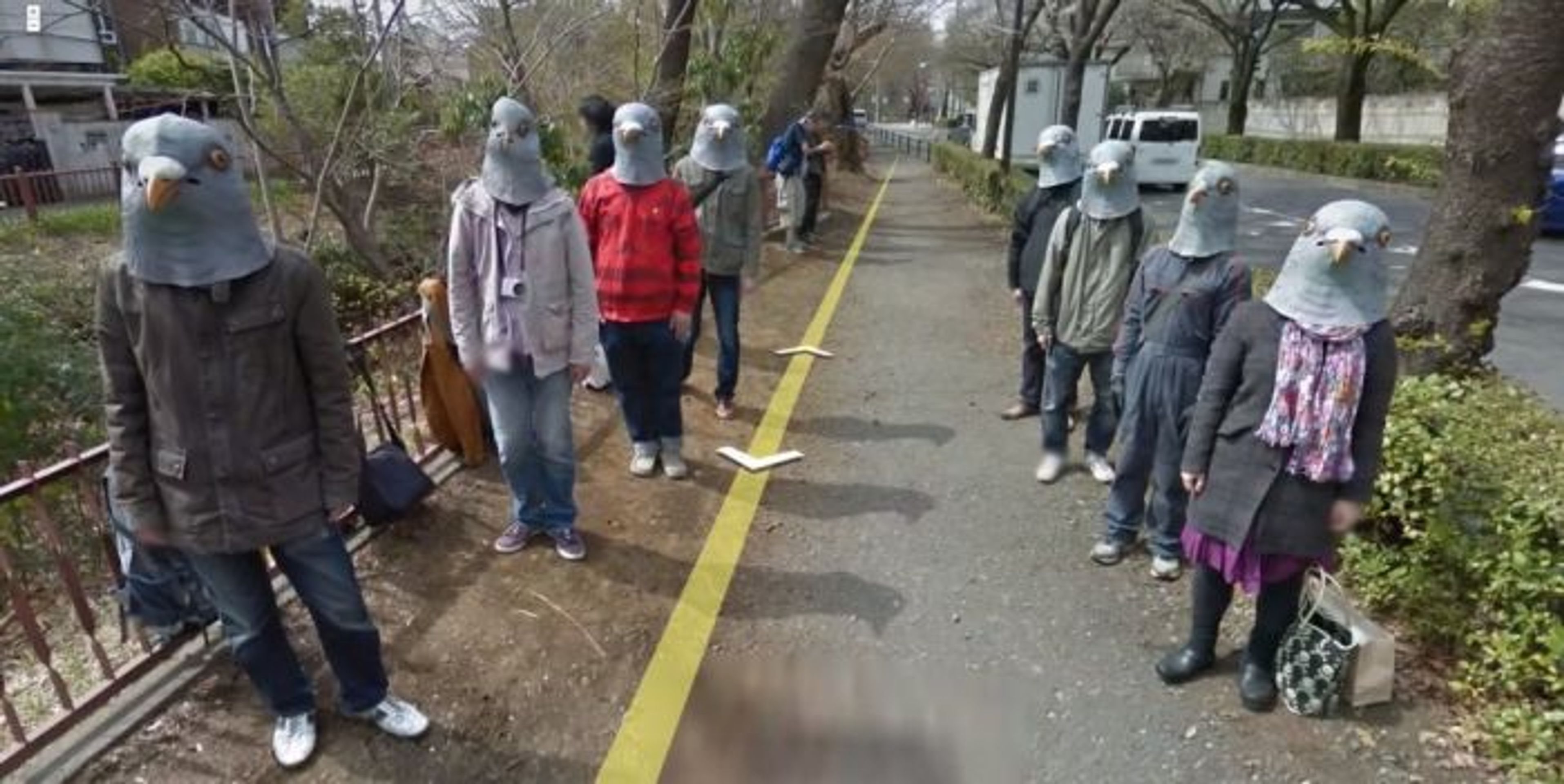 Podivína na Google Street View - 2 - GALERIE: Podivíni na Google Street View (21/22)