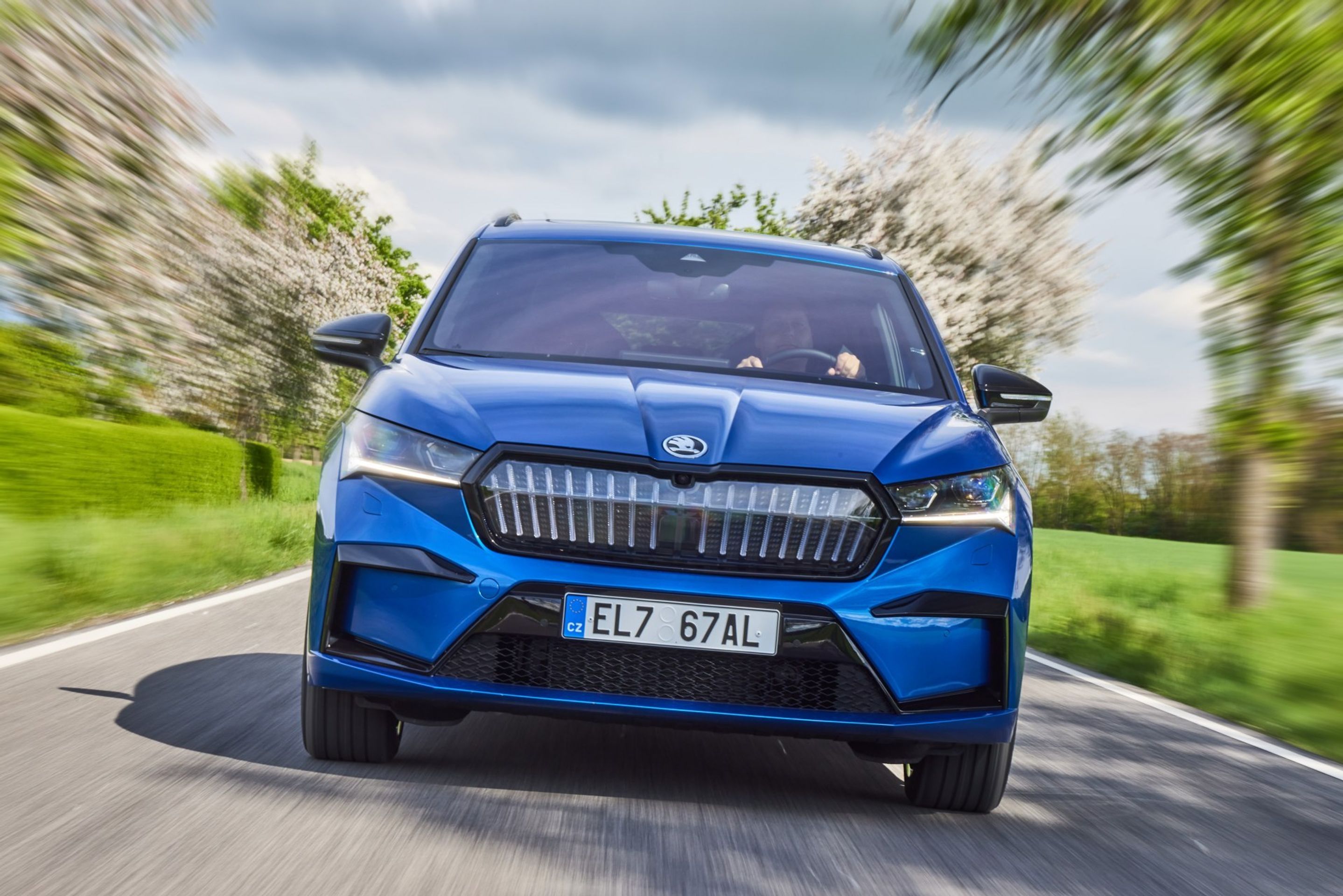 Škoda Enyaq Sportline iV - 42 - Fotogalerie: Sportovně laděná Škoda Enyaq Sportline (4/18)