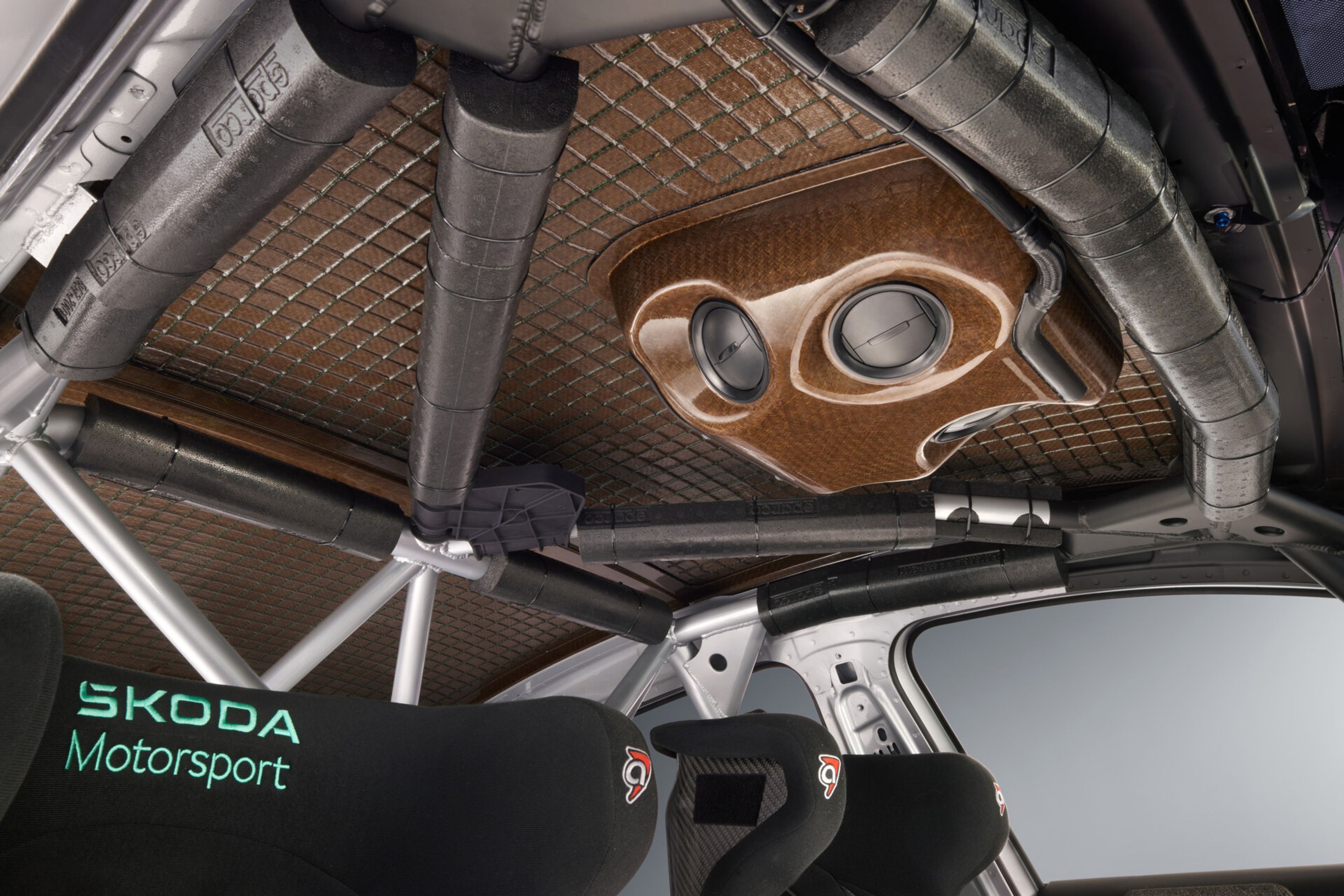 Koncept Škoda Enyaq RS Race - Koncept Škoda Enyaq RS Race (23/27)