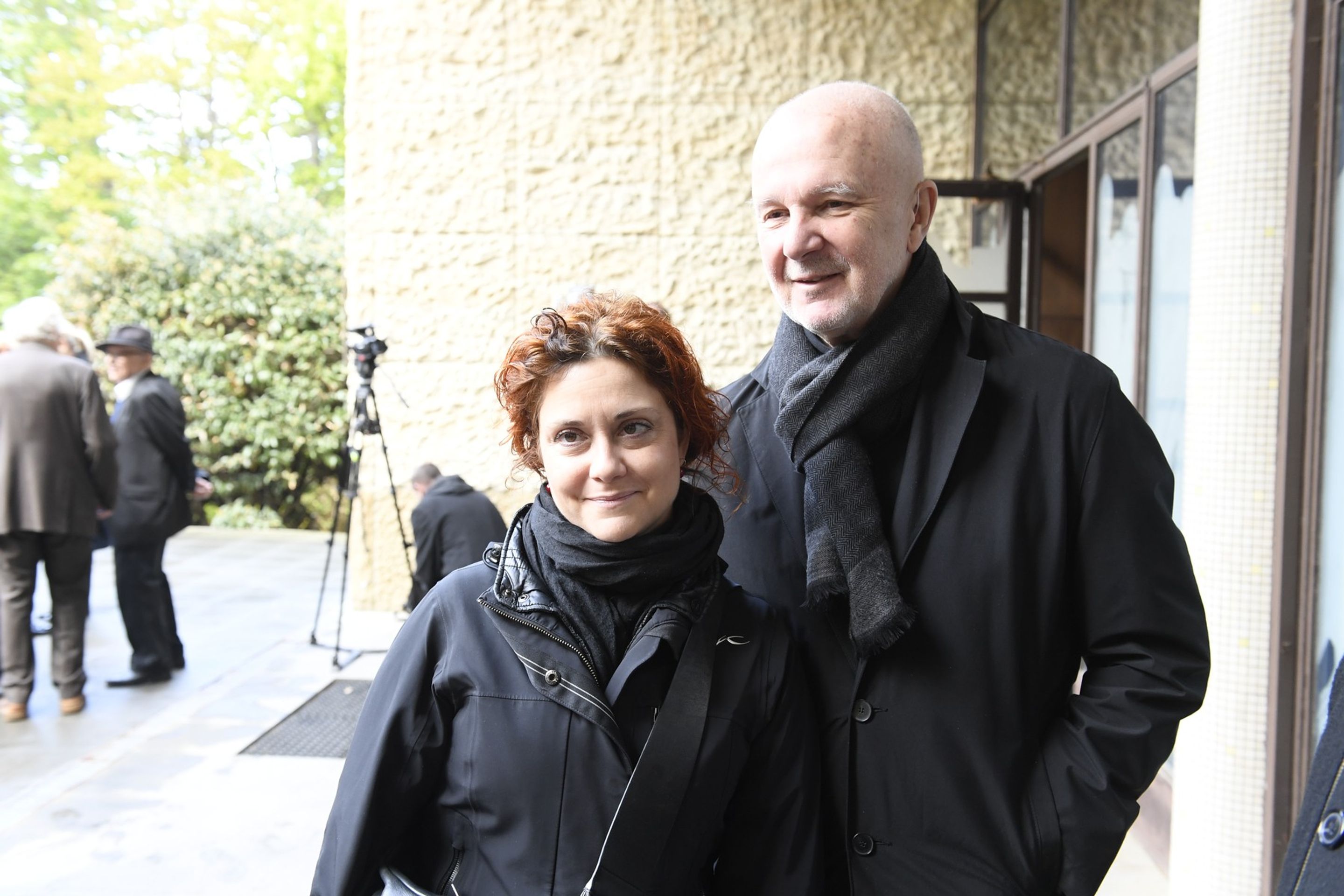 Lucia Šoralová a Ondřej Soukup na pohřbu Josefa Laufera - Pohřeb Josefa Laufera (2/19)