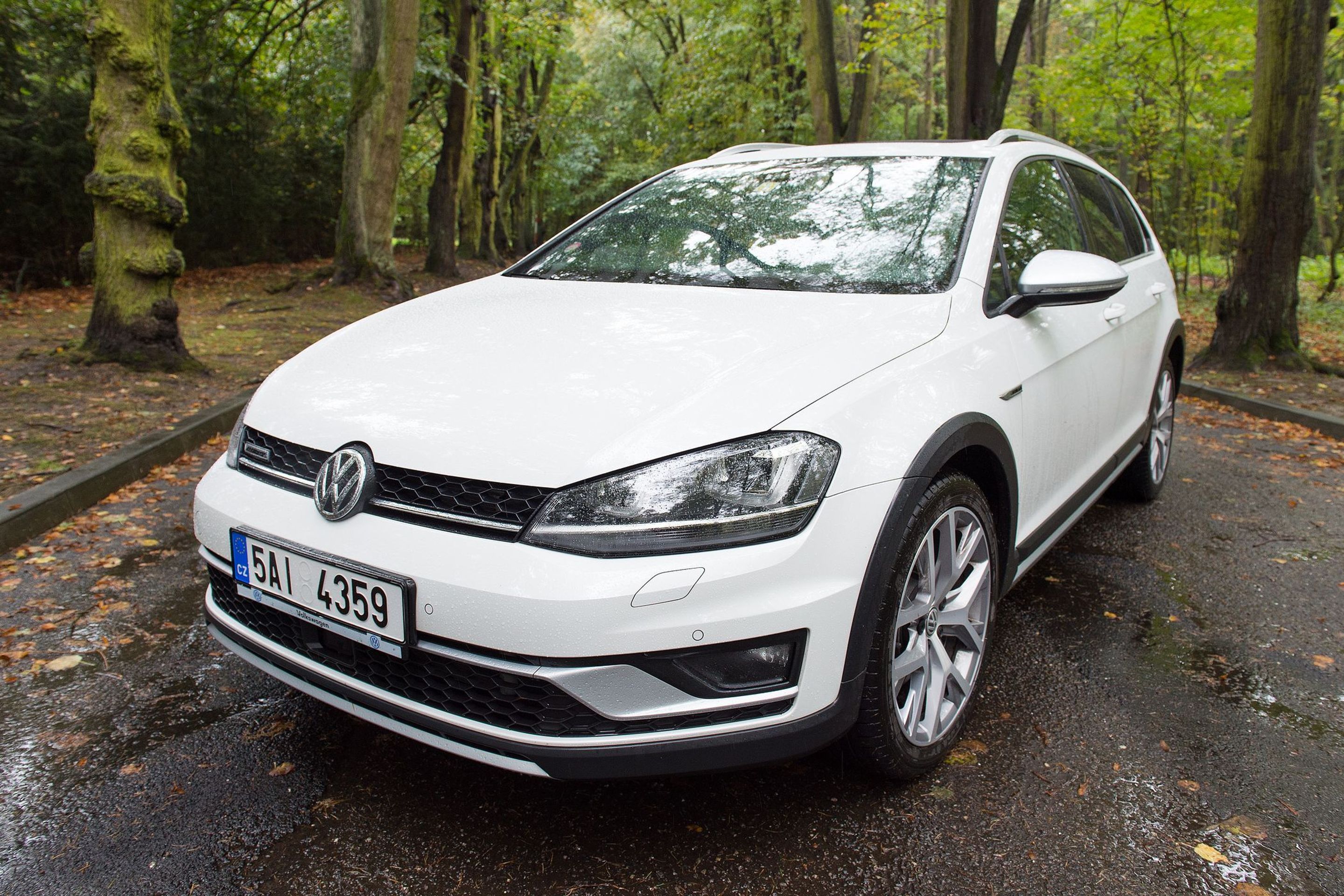 Volkswagen Golf Alltrack - 11 - GALERIE: Volkswagen Golf Alltrack (5/13)