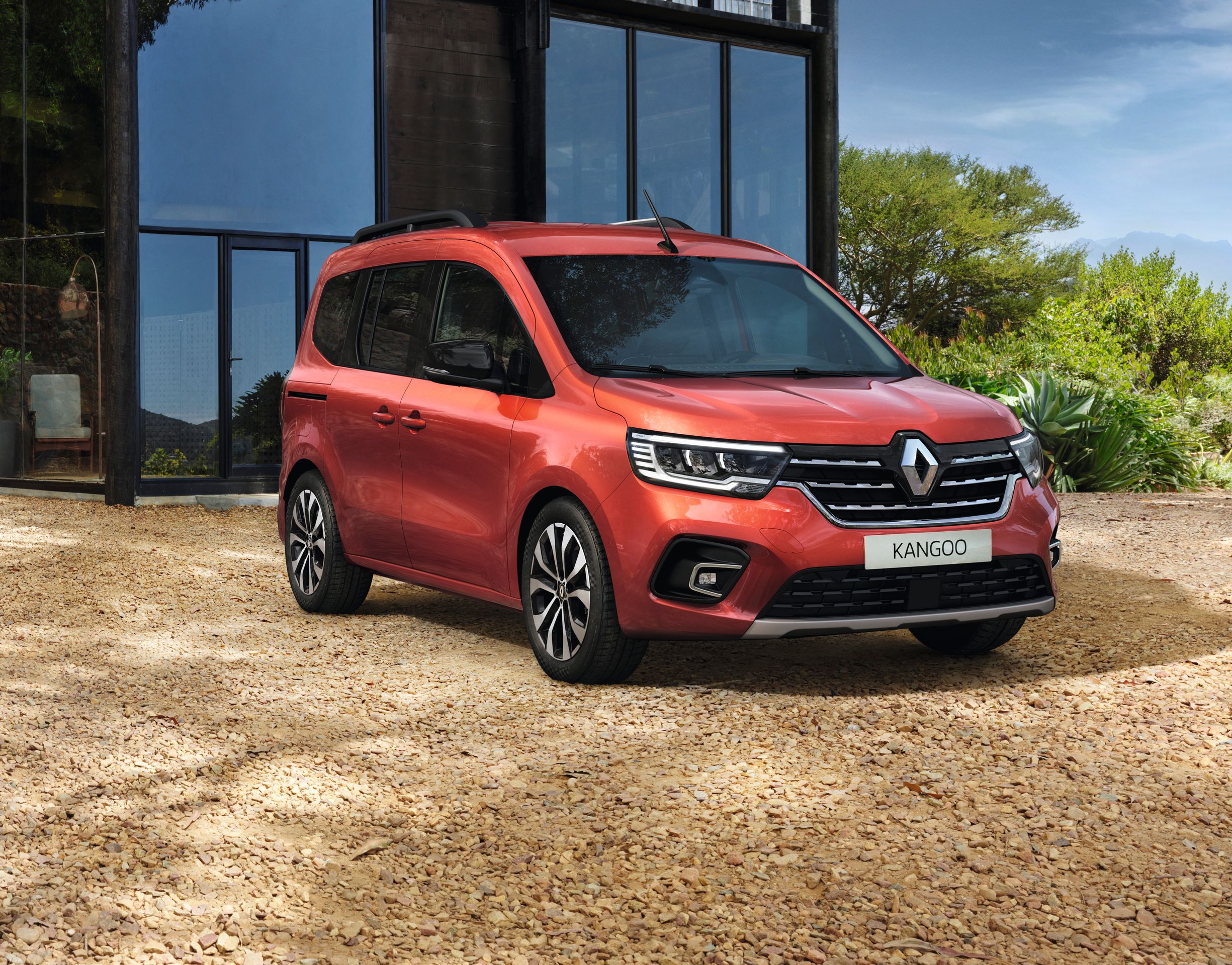 Nové minidodávky Renault Kangoo a Express - 25 - Fotogalerie: Nové verze minidodávek Renault Kangoo a Express (2/12)