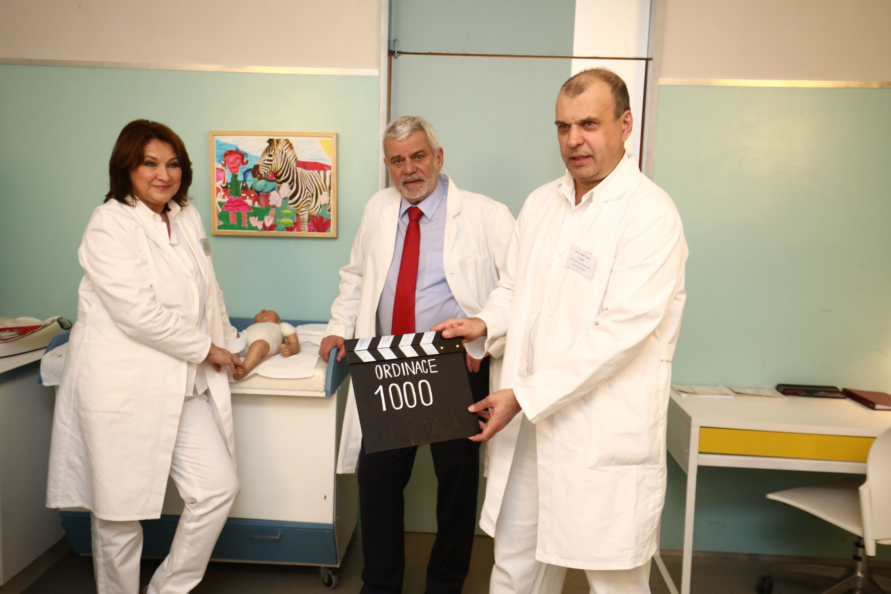 Ordinace v růžové zahradě natočila 1 000. díl! - 6 - GALERIE: Ordinace v růžové zahradě natočila 1 000. díl! (6/17)
