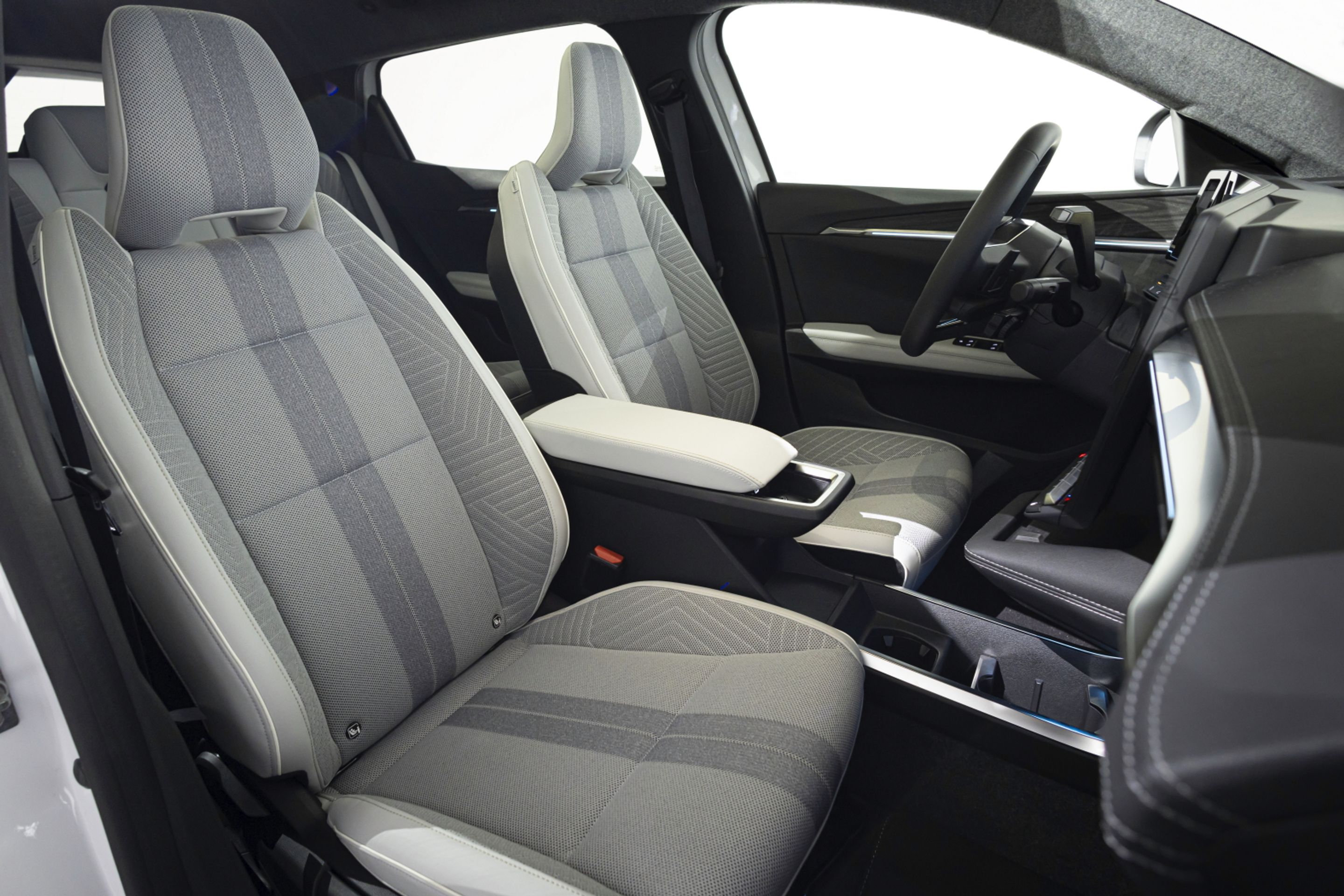 Renault Scenic E-Tech - Nový Renault Scenic je elektrický (11/22)