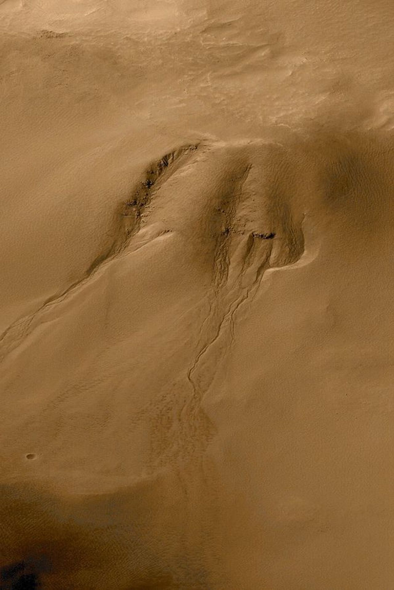 Fotografie Marsu z archivů NASA - FOTOGALERIE: Fotografie Marsu z archivů NASA (3/4)
