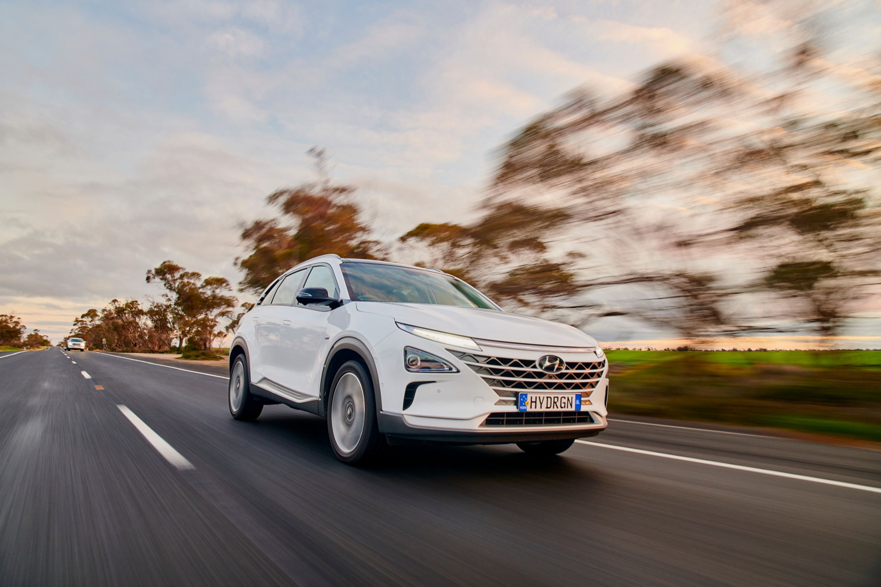 Hyundai Nexo - 17 - Fotogalerie: Vodíkové Nexo překonalo rekord v dojezdu na jednu nádrž (1/18)
