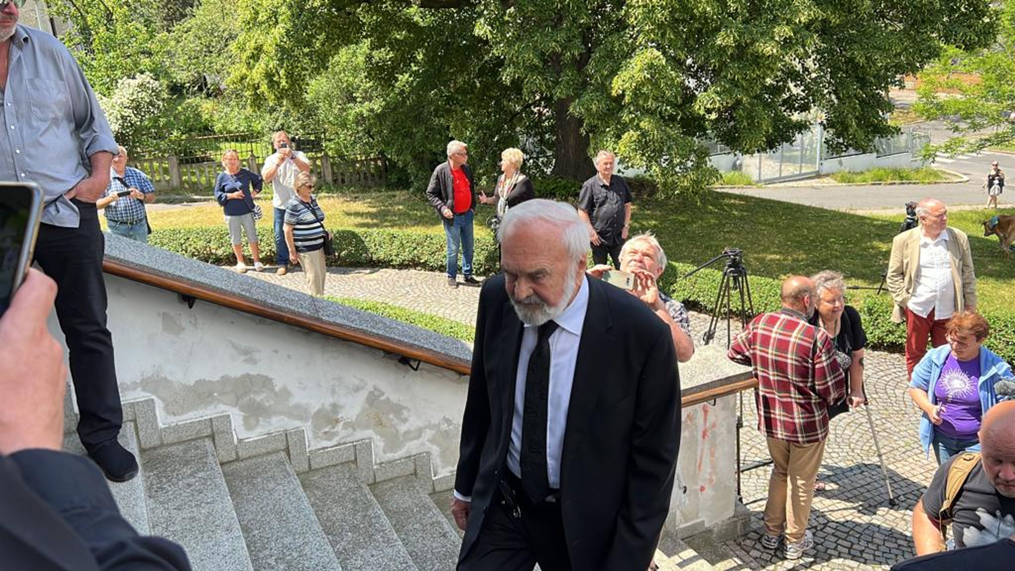 Poslední rozloučení s Josefem Abrhámem v kostele sv. Anežky na Spořilově (7) - Poslední rozloučení s Josefem Abrhámem (5/35)