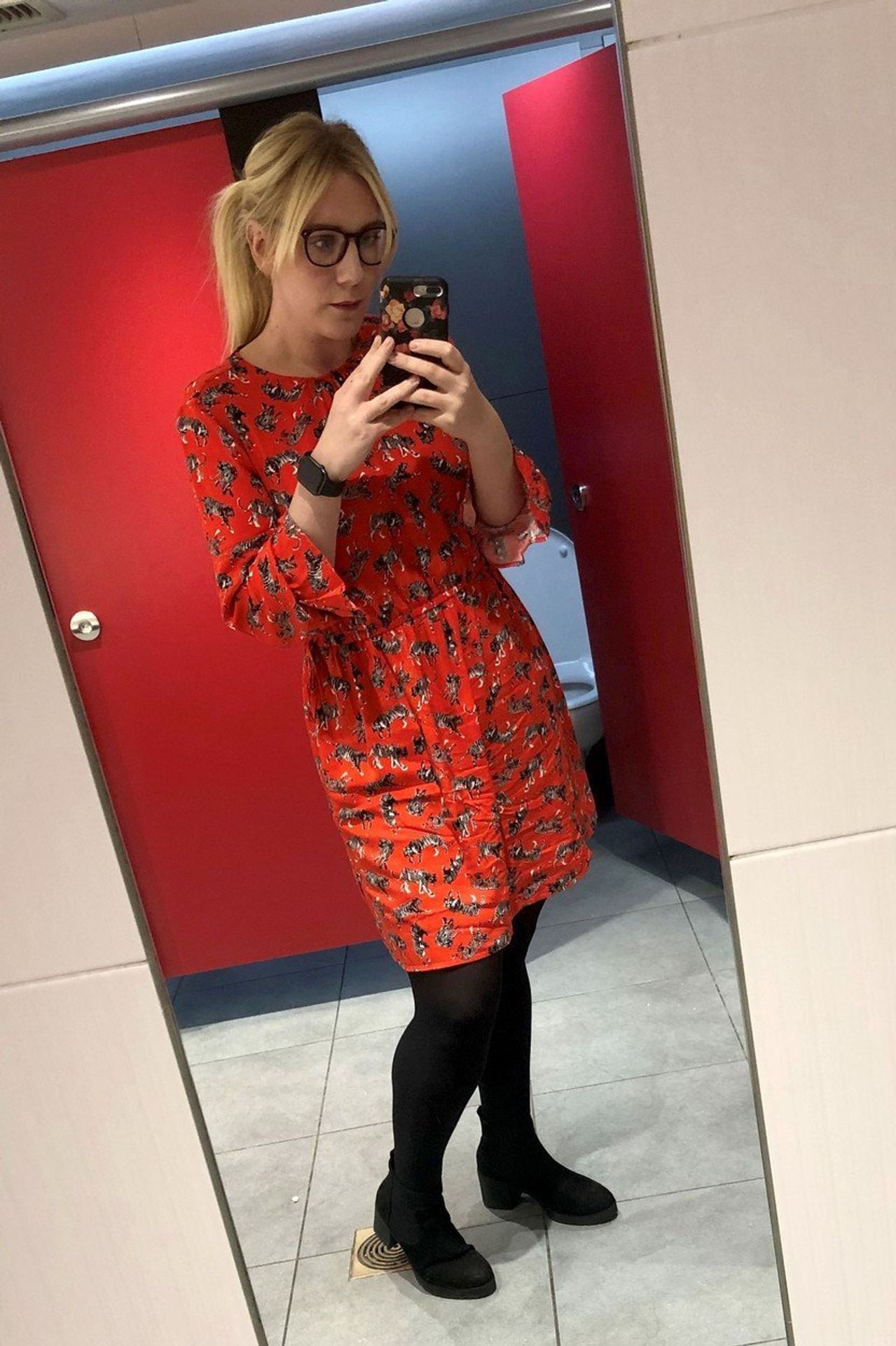 Sophie dokázala zhubnout přes 60 kg - 3 - GALERIE: Sophie dokázala zhubnout přes 60 kg (4/7)
