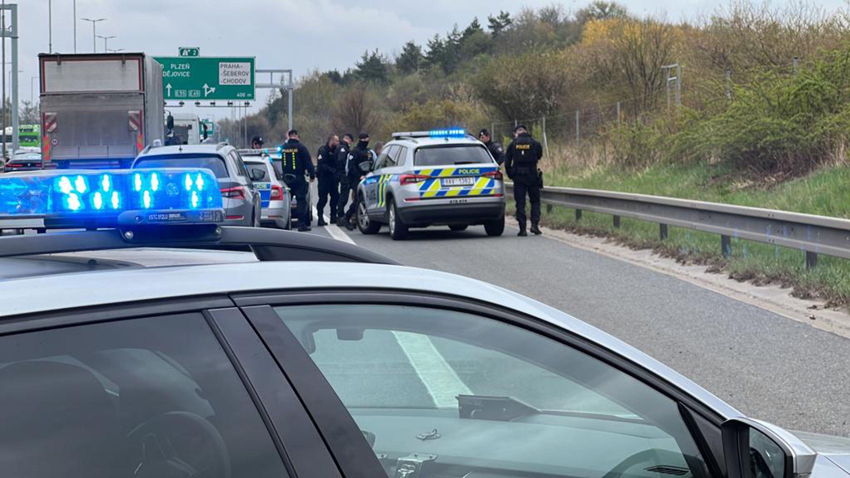 Policejní pátrání v souvislosti s vraždou na Chodově (3) - Policejní pátrání v souvislosti s vraždou na Chodově (6/7)